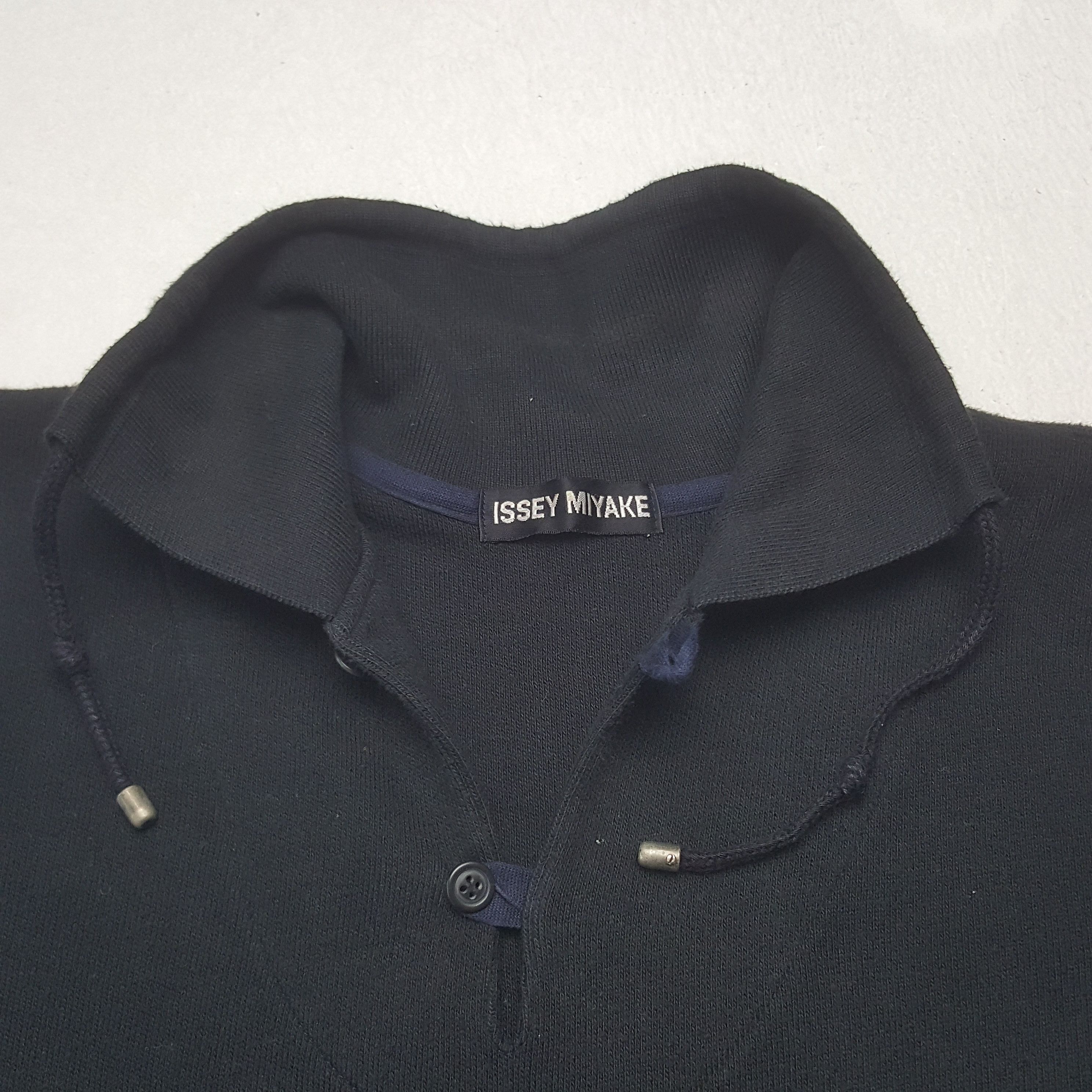 Issey Miyake Vintage Issey Miyake Japanese Designer Polos C299N28 Size US XL / EU 56 / 4 - 4 Thumbnail