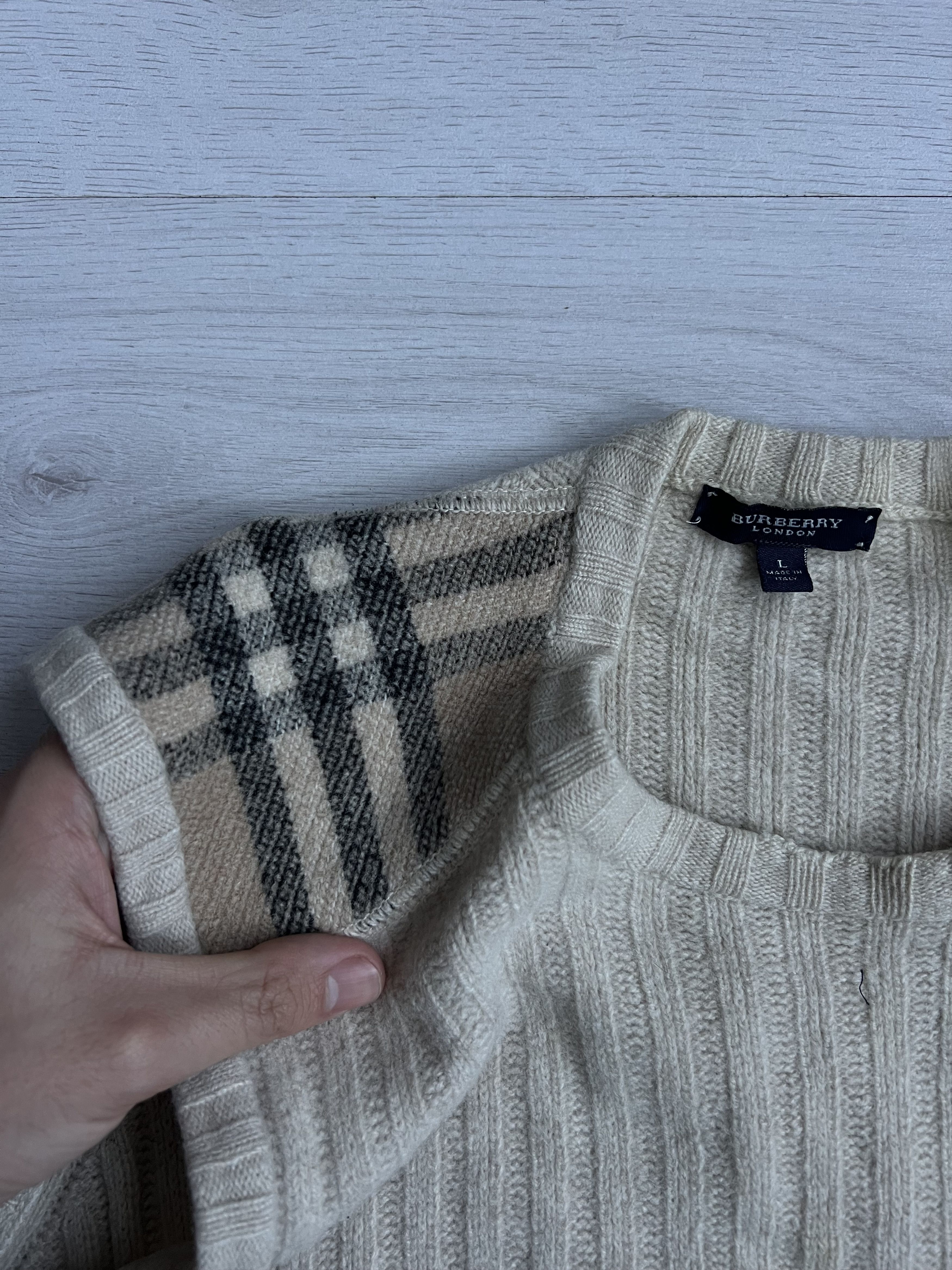 Burberry × Vintage Burberry Men's Cream and Tan Jumper Size US L / EU 52-54 / 3 - 2 Thumbnail