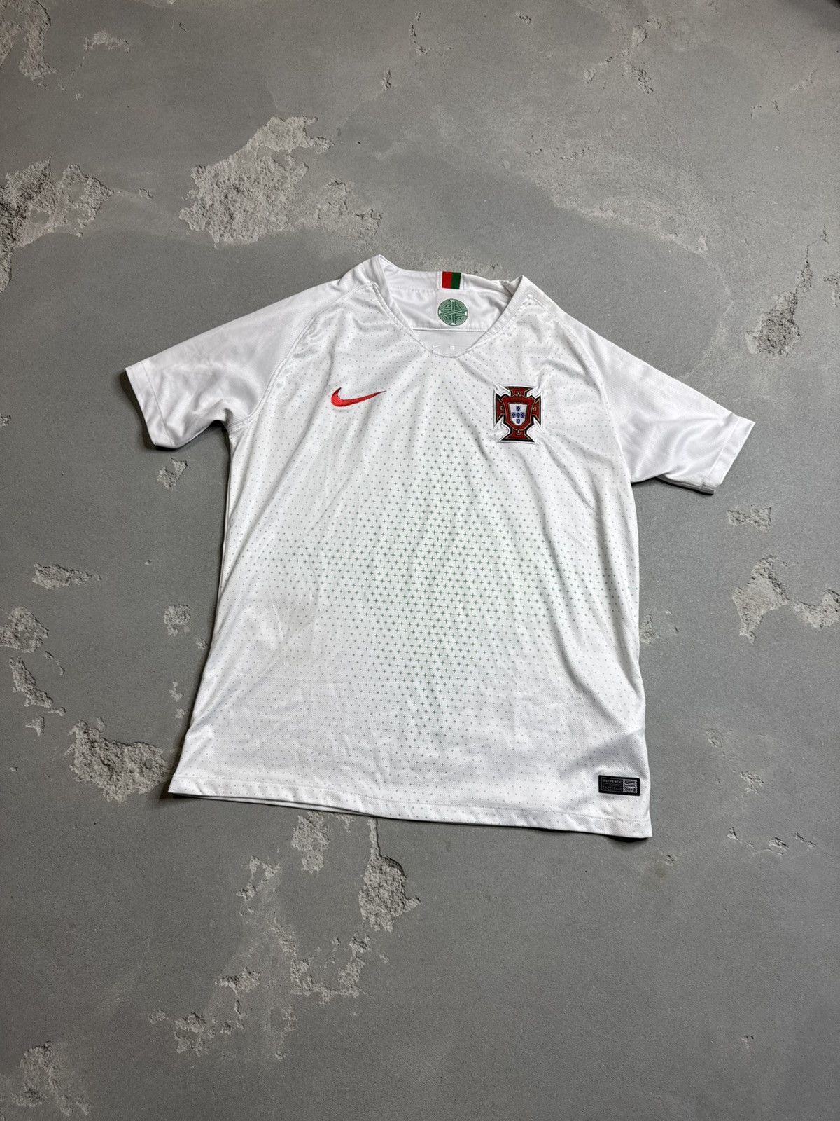 Nike Blockcore Portugal Nike Jersey Size US L / EU 52-54 / 3 - 1 Thumbnail
