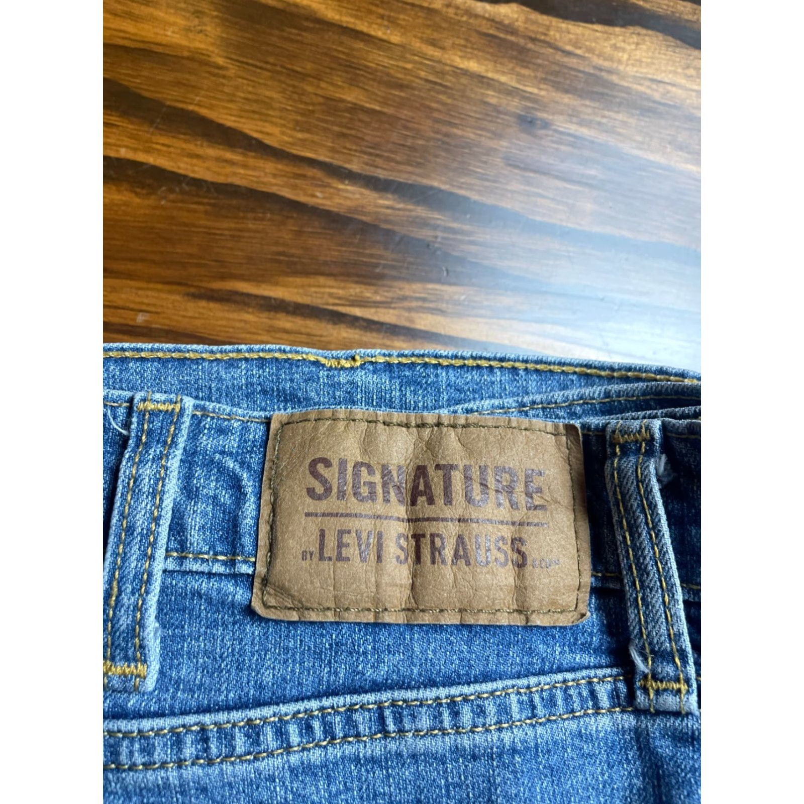 Levi's Levi's Jeans Men's Size 38x30 Blue Denim Athletic Pockets Straight N/A Size US 38 / EU 54 - 5 Thumbnail
