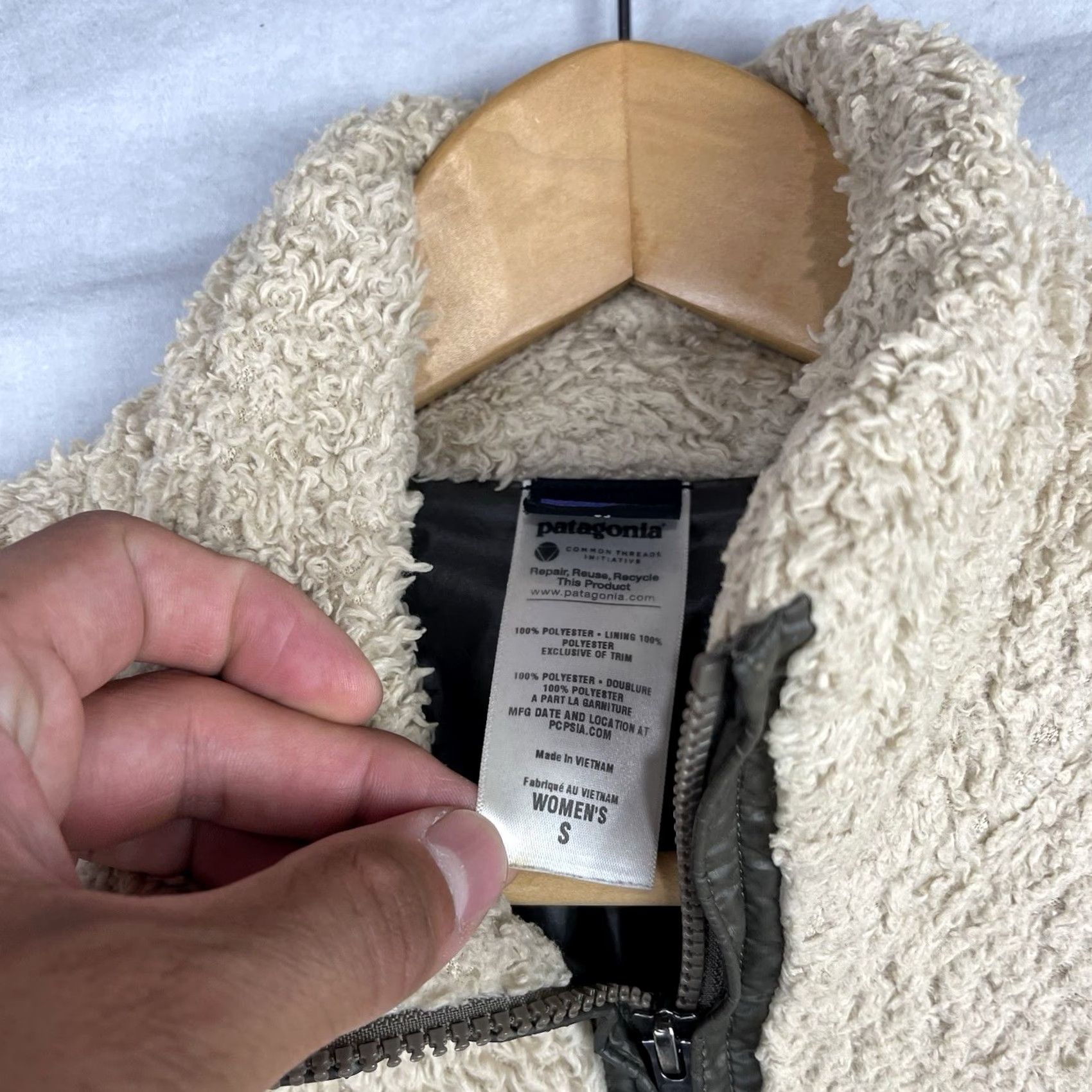 Patagonia Patagonia Jacket Womens Small Beige Los Lobos Fleece Full Zip Deep Pile 25595 Size S / US 4 / IT 40 - 4 Thumbnail