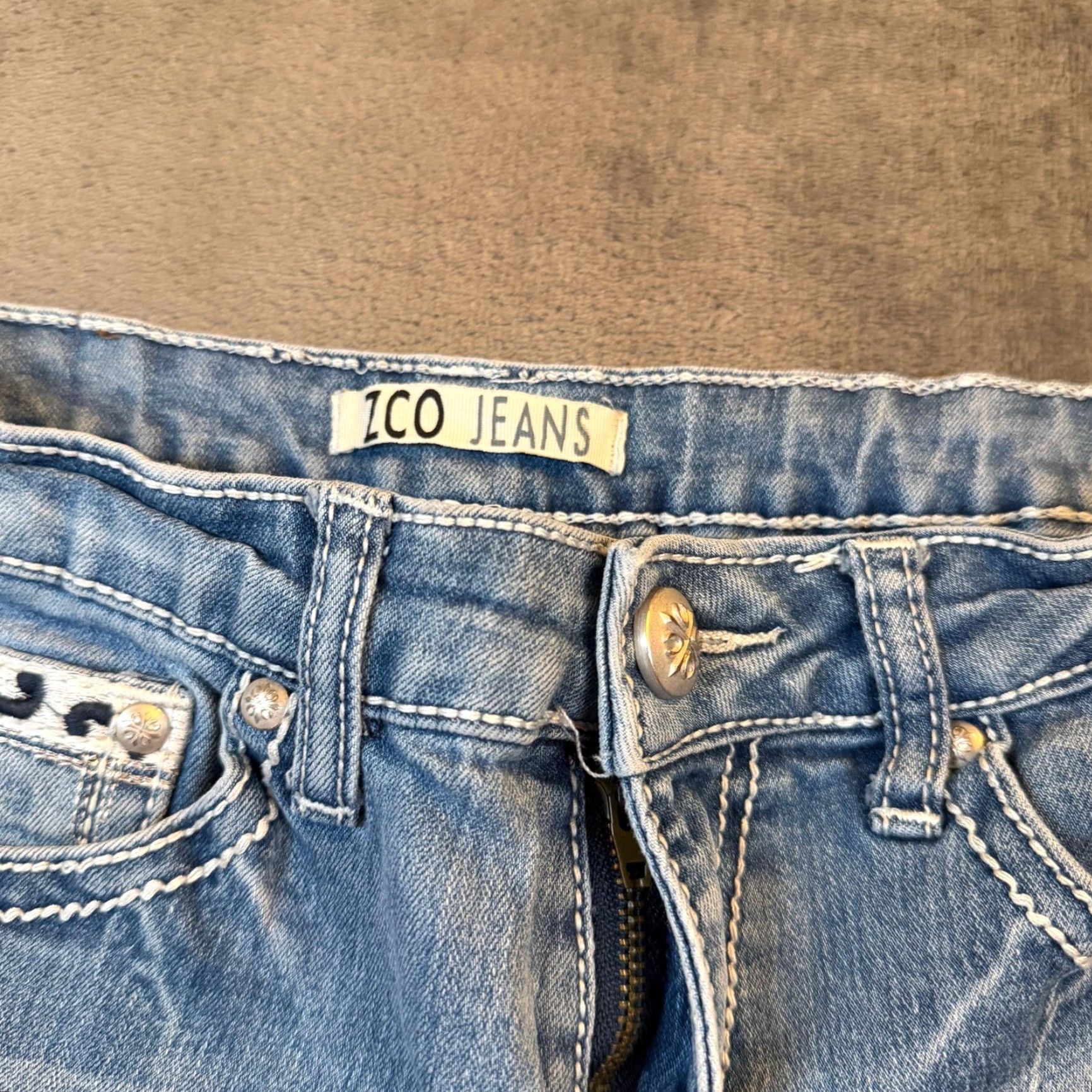 Denime ZCO Jeans Denim Shorts Junior Size 7 Blue Contrast Stitching Raw Hem Cut-Off Slim 5-Pocket Casual Summer Boys/Girls? Size 27" / US 4 / IT 40 - 5 Thumbnail