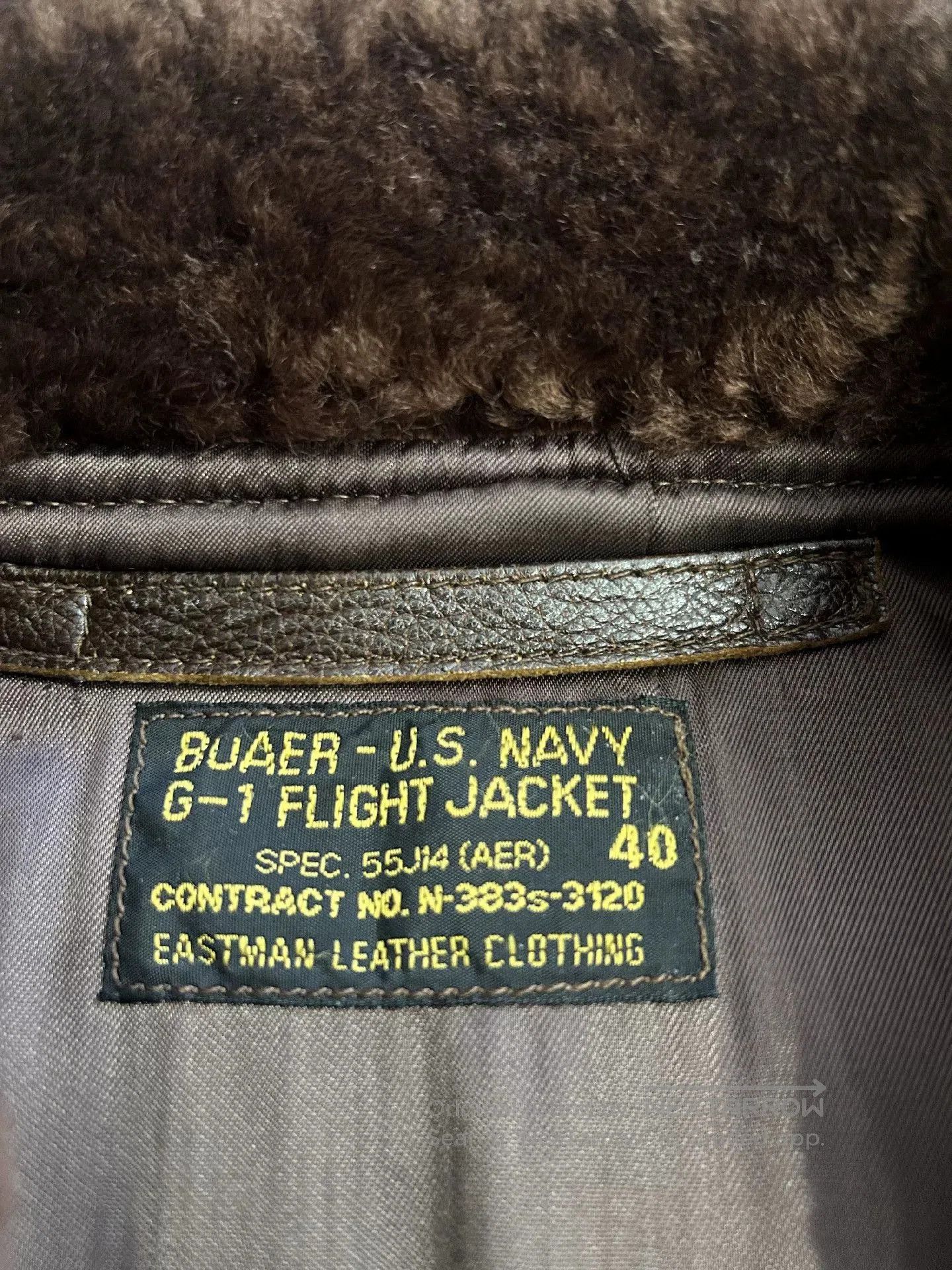 Eastman Leather Clothing brown leather pilot jacket with patches. Size US L / EU 52-54 / 3 - 7 Thumbnail