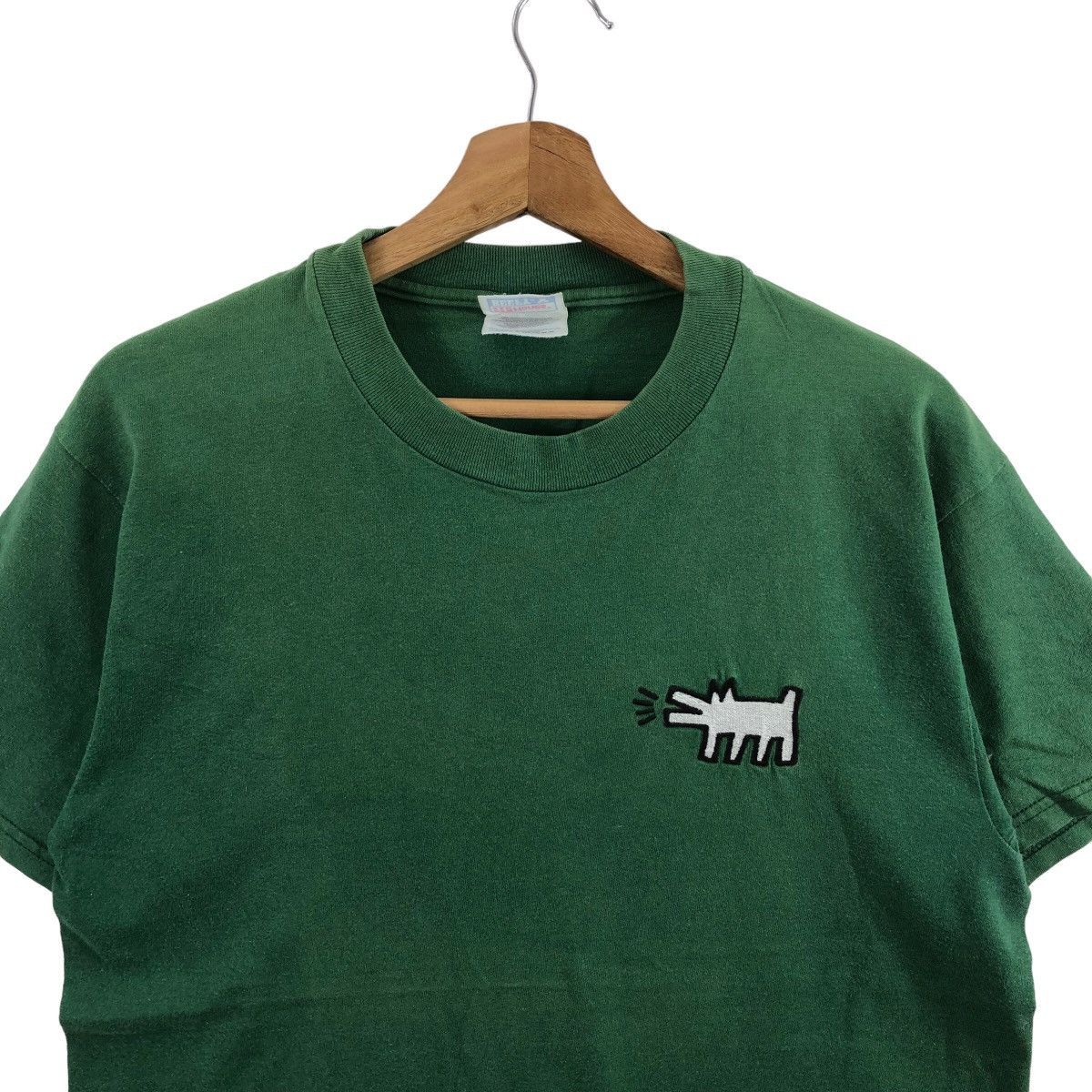 Keith Haring × Vintage Vintage 90s KEITH HARING T-Shirt Dog Bark Embroidered Art Size US M / EU 48-50 / 2 - 2 Thumbnail