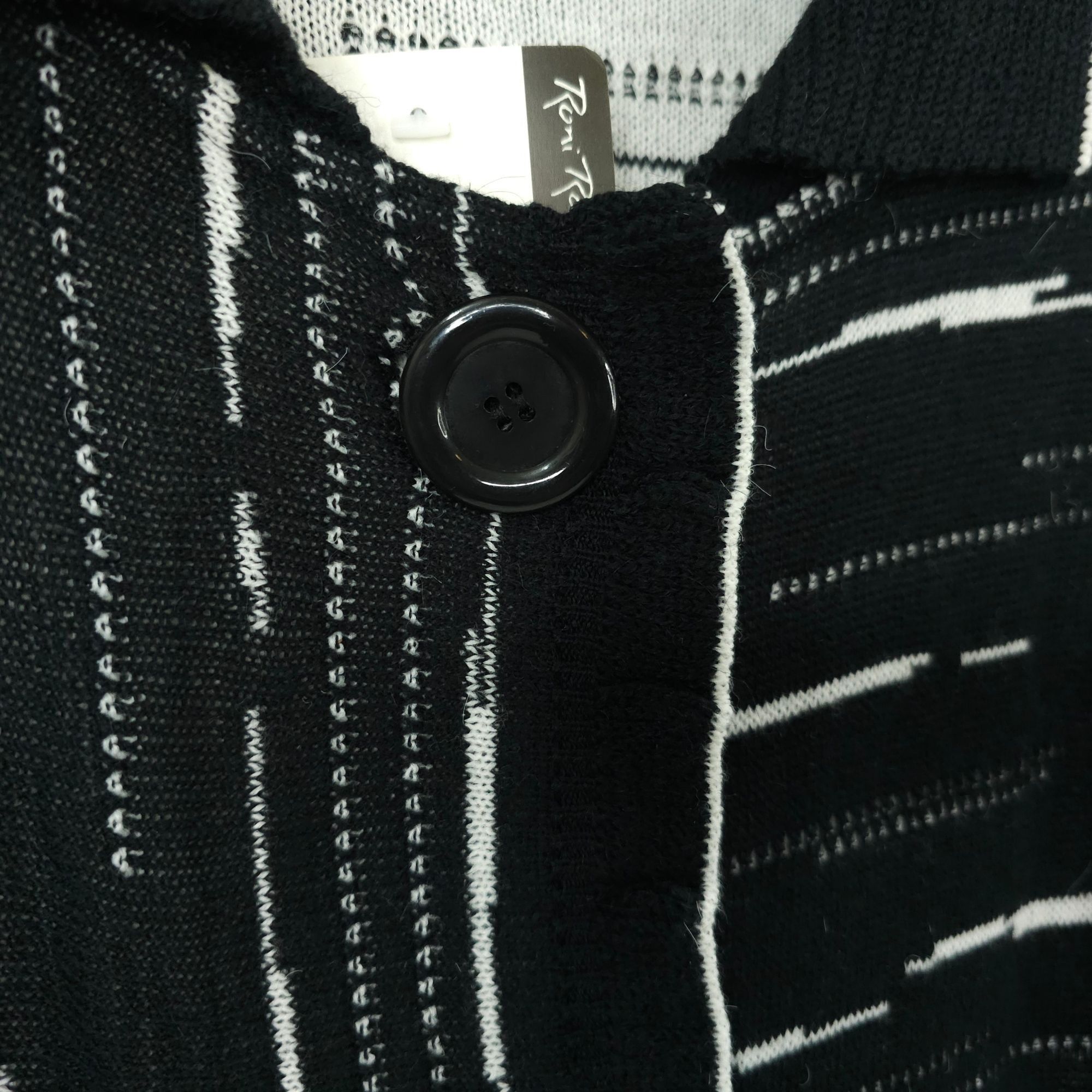 Other Asymmetrical Roni Rabl 3 Button Cardigan Sweater Womens Size Size L / US 10 / IT 46 - 18 Thumbnail