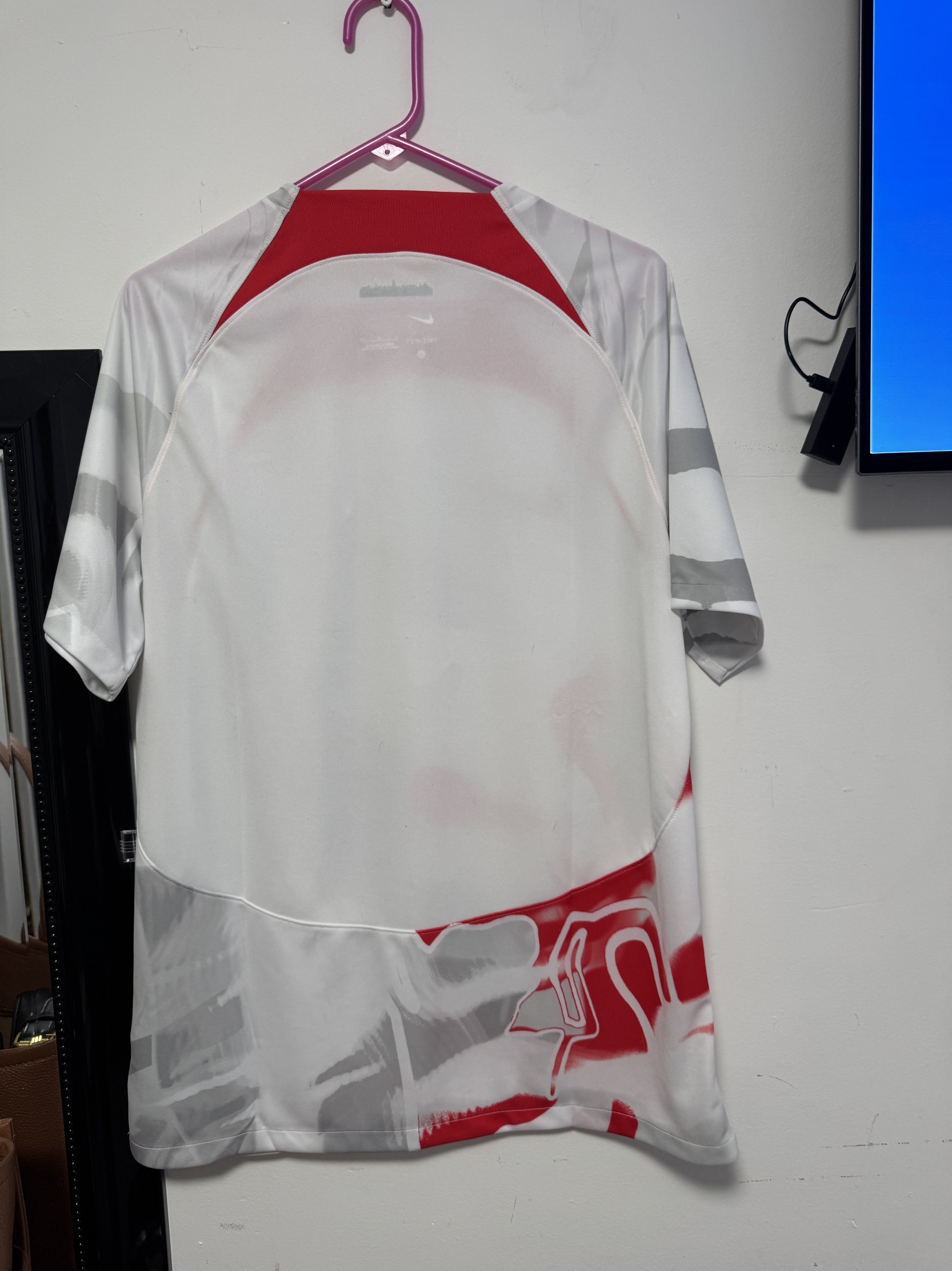 Nike RB LEIPZIG 2022 2023 SOCCER JERSEY FOOTBALL KIT Size US L / EU 52-54 / 3 - 3 Thumbnail