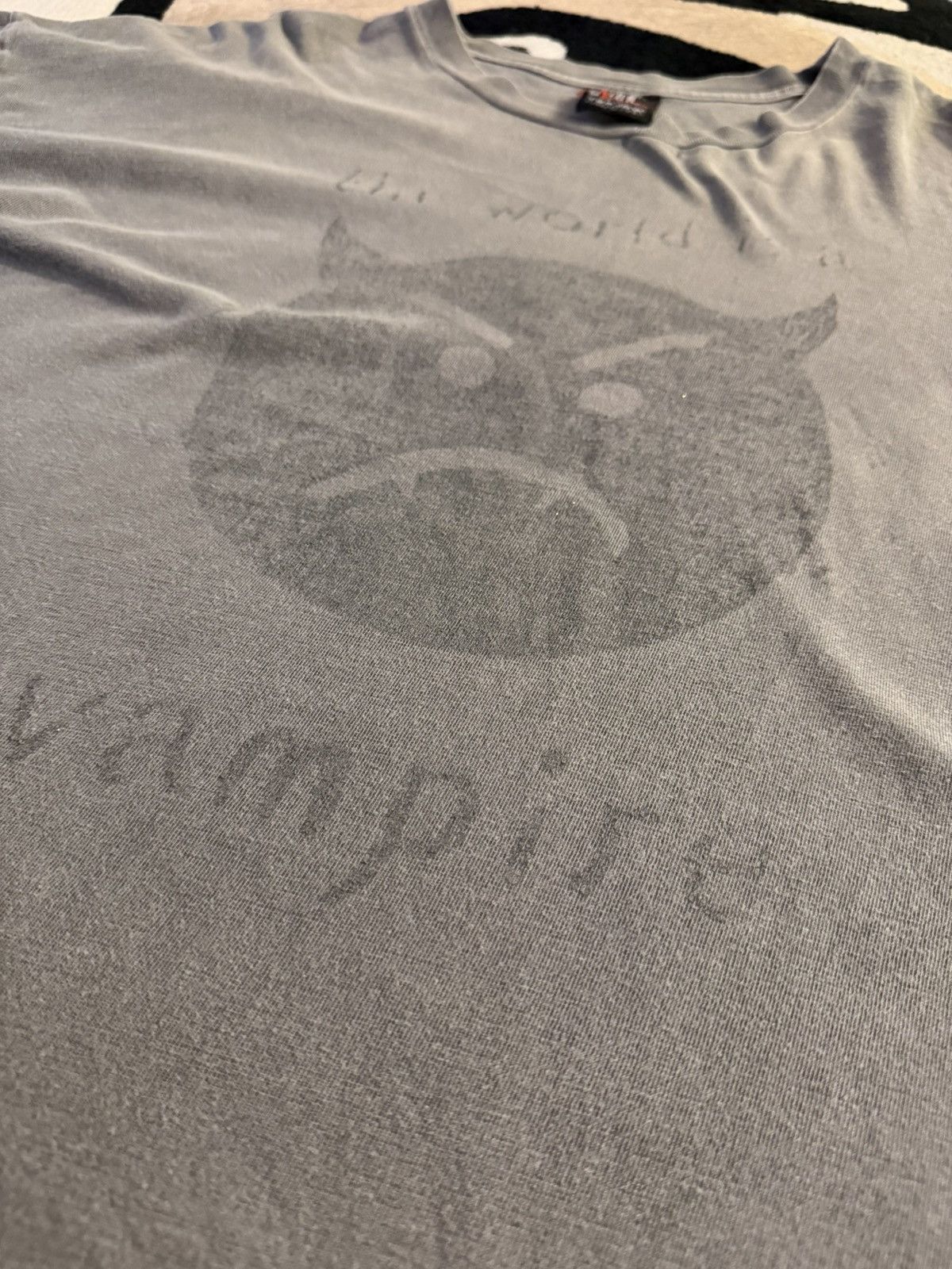 Band Tees Vintage The Smashing Pumpkins “the world is a vampire” shirt Size US M / EU 48-50 / 2 - 2 Thumbnail