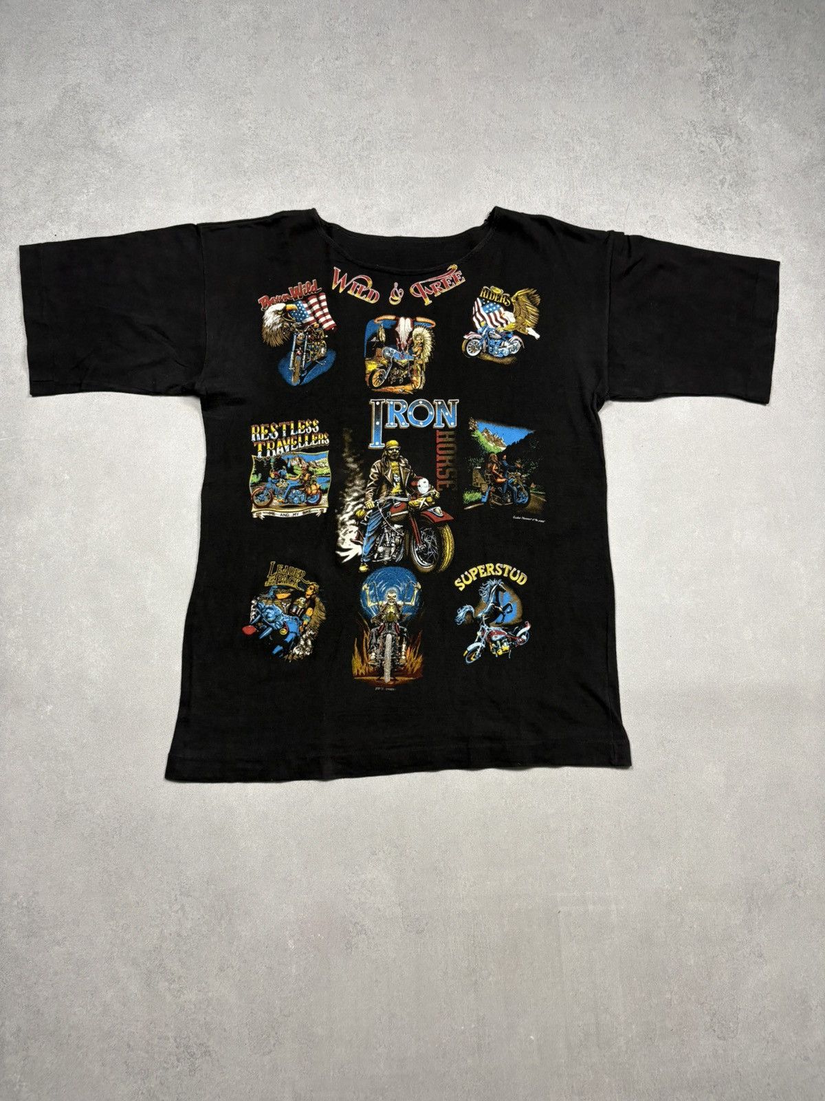 Vintage Vintage 90s Zip It Wild & Free Motorcycle 3D Horse Biker Tee Size US M / EU 48-50 / 2 - 1 Thumbnail