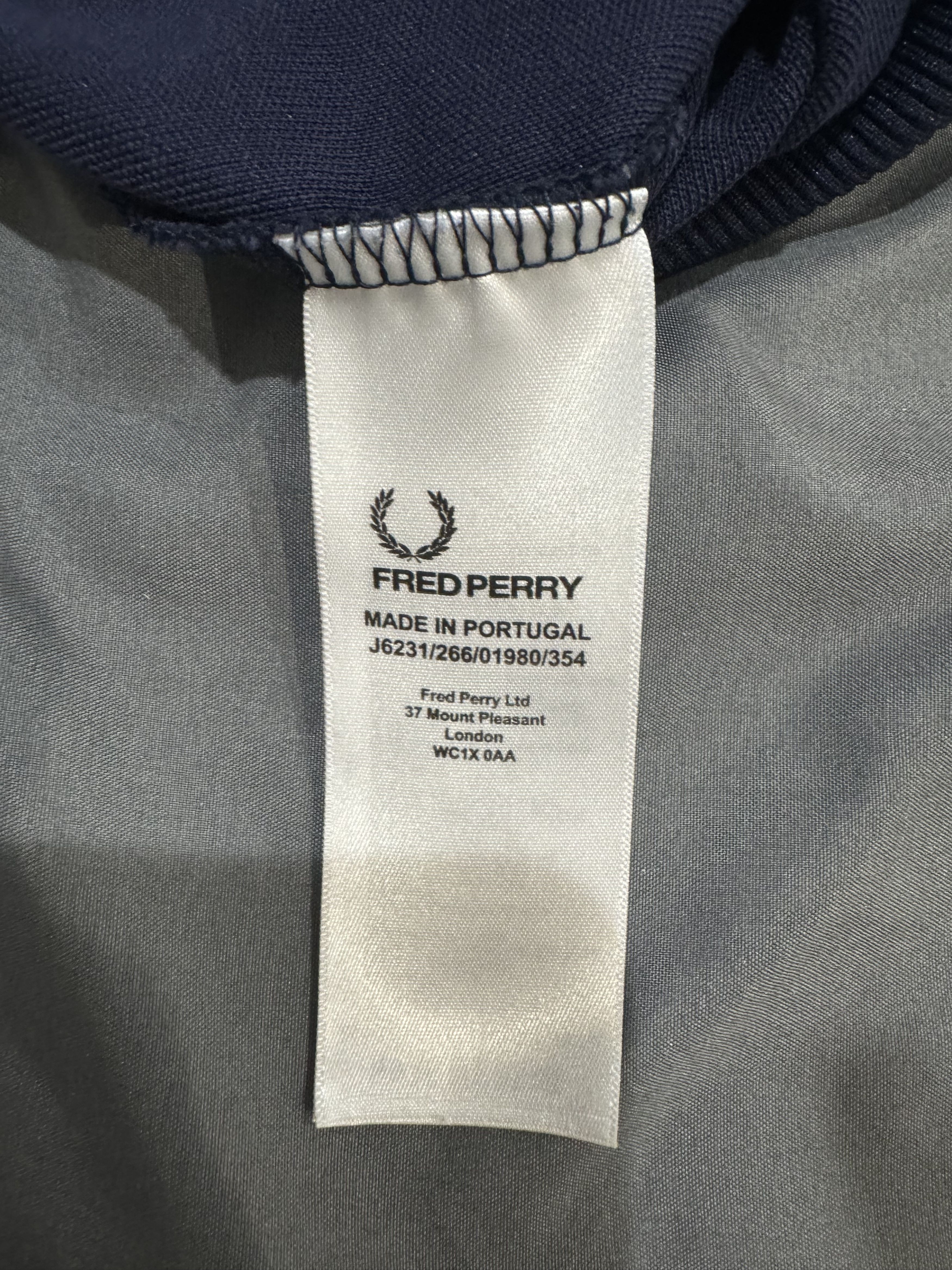 Fred Perry FRED PERRY Taped Track Jacket Size US S / EU 44-46 / 1 - 4 Thumbnail