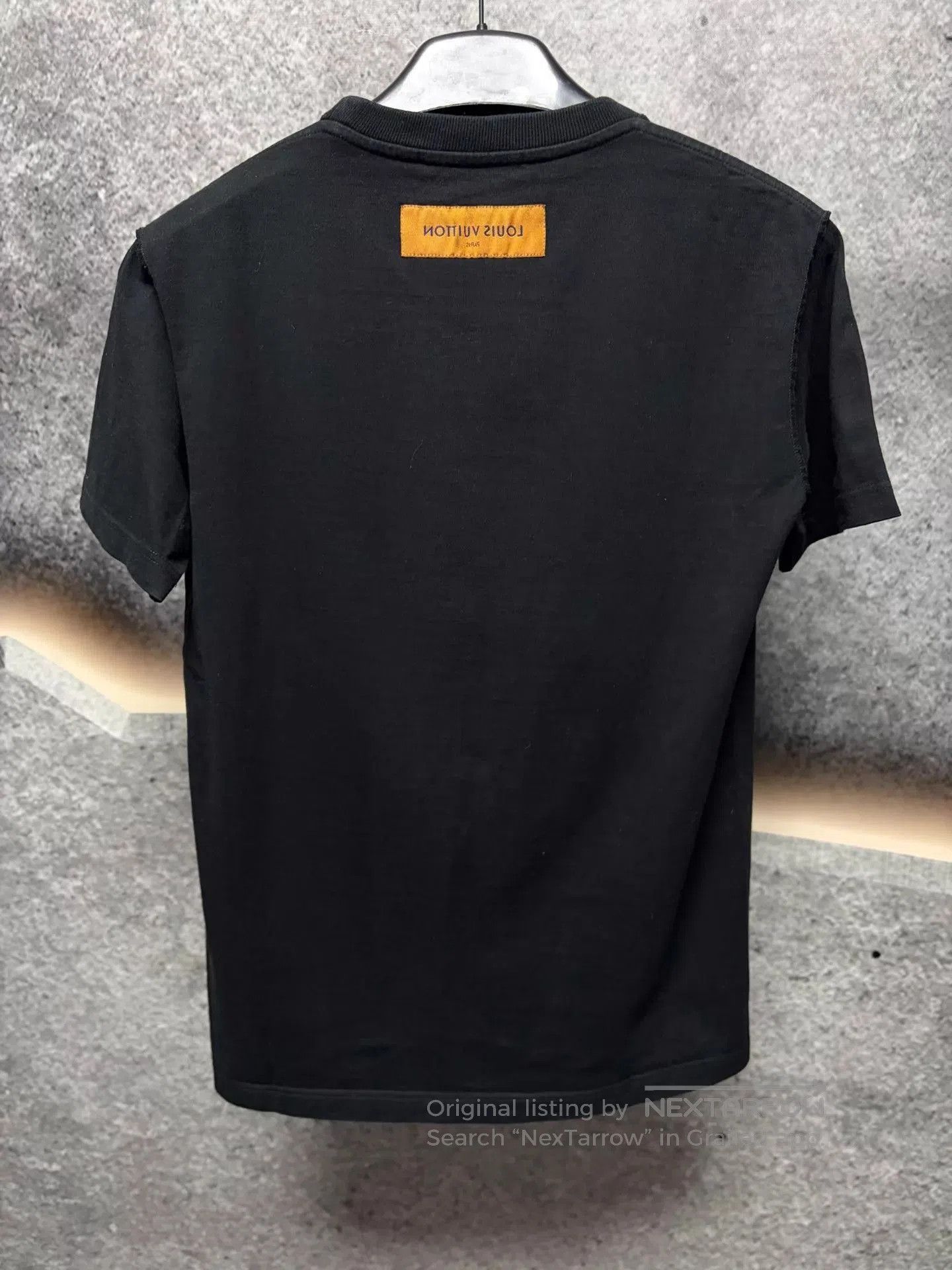 Louis Vuitton Black Short Sleeve Graphic Print T. Size US S / EU 44-46 / 1 - 2 Thumbnail