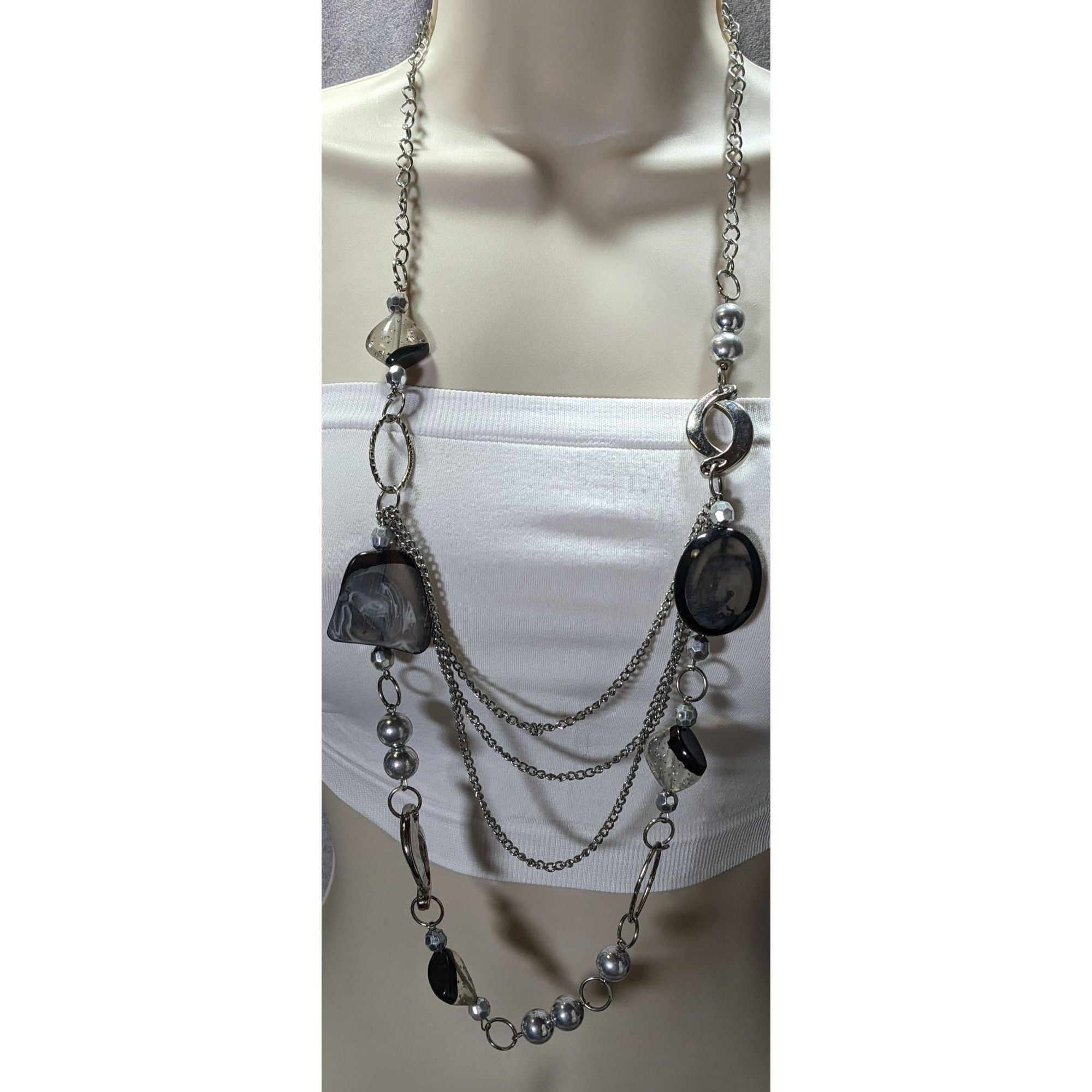 Other Y2K Glam Layered Station Necklace With Metal And Acrylic Bea Size ONE SIZE - 2 Thumbnail