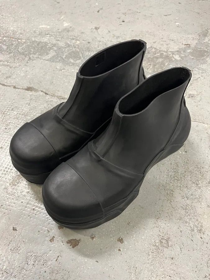 Givenchy SS2023 Givenchy Show Rubber Rain Mid Boots Size US 9.5 / IT 39.5 - 5 Thumbnail