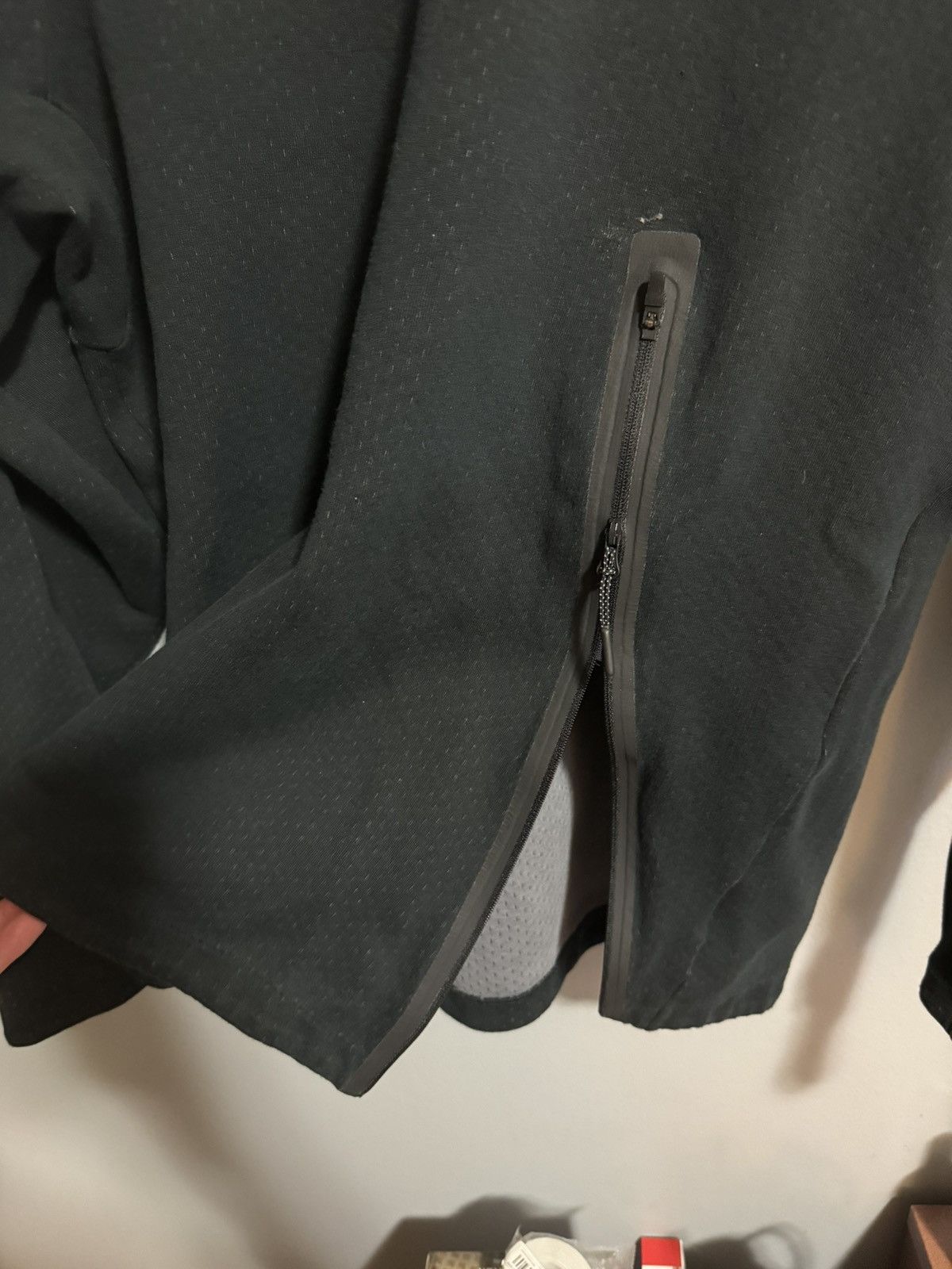 Nike Nike Tech Fleece FW17/18 Asymmetrical Zip Raglan Sweatshirt Size US M / EU 48-50 / 2 - 4 Thumbnail
