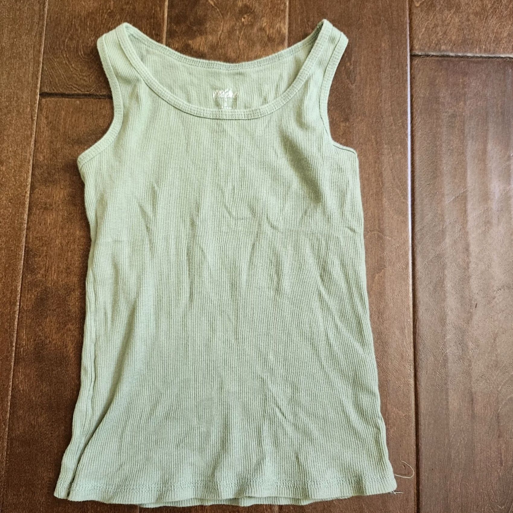 Mossimo Mossimo Tank Top Women's Junior Green Size S Sleeveless Pullover Casual Casual, Travel Cotton Green Mossimo Juniors Women Tank Top S Size S / US 4 / IT 40 - 2 Thumbnail