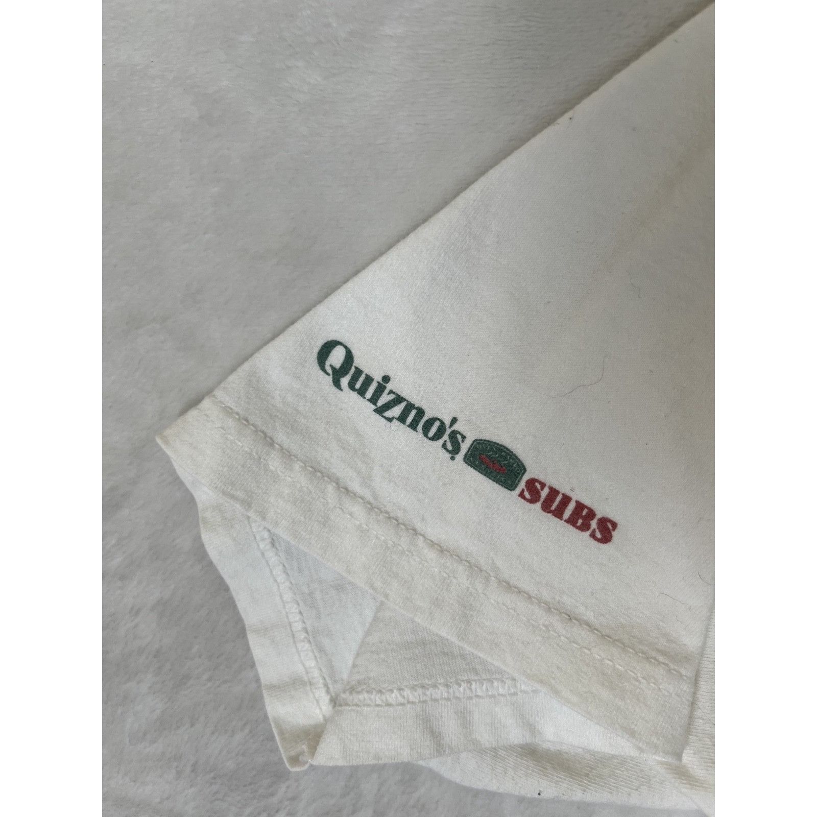 Anvil Vintage Quizno's Subs Promo T-Shirt Size Large Y2k "Mmmm Toa Size US L / EU 52-54 / 3 - 8 Thumbnail