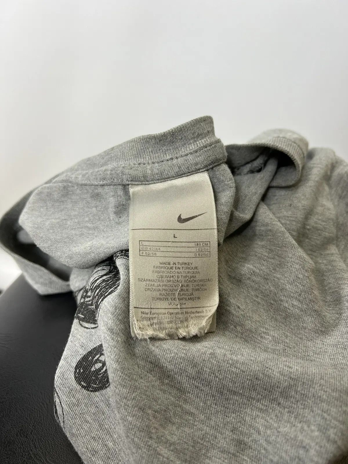 Nike × Vintage Vintage Nike big logo tee Size US L / EU 52-54 / 3 - 3 Thumbnail