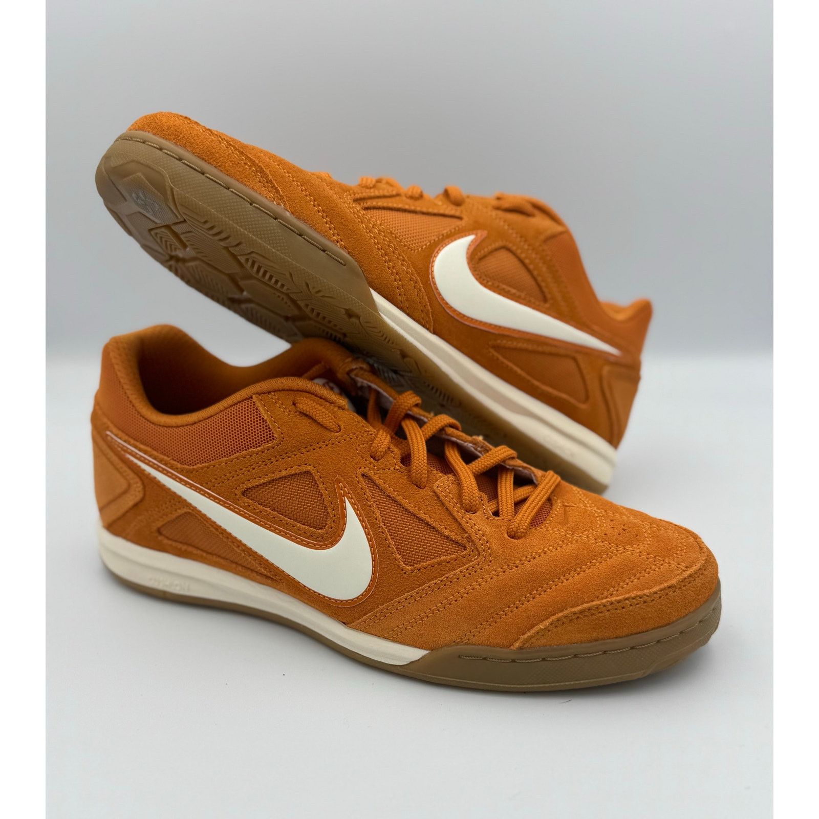 Nike Nike Gato Monarch/Gum Light Brown/Soft Pearl) Size ONE SIZE - 4 Thumbnail