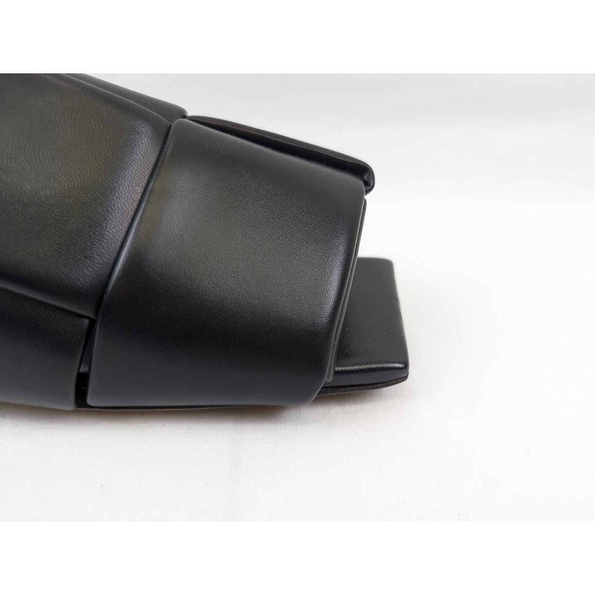 Bottega Veneta o1rshd1 Q:2 / Nappa Lagoon Leather Sandals in Black Size US 9 / EU 42 - 5 Thumbnail