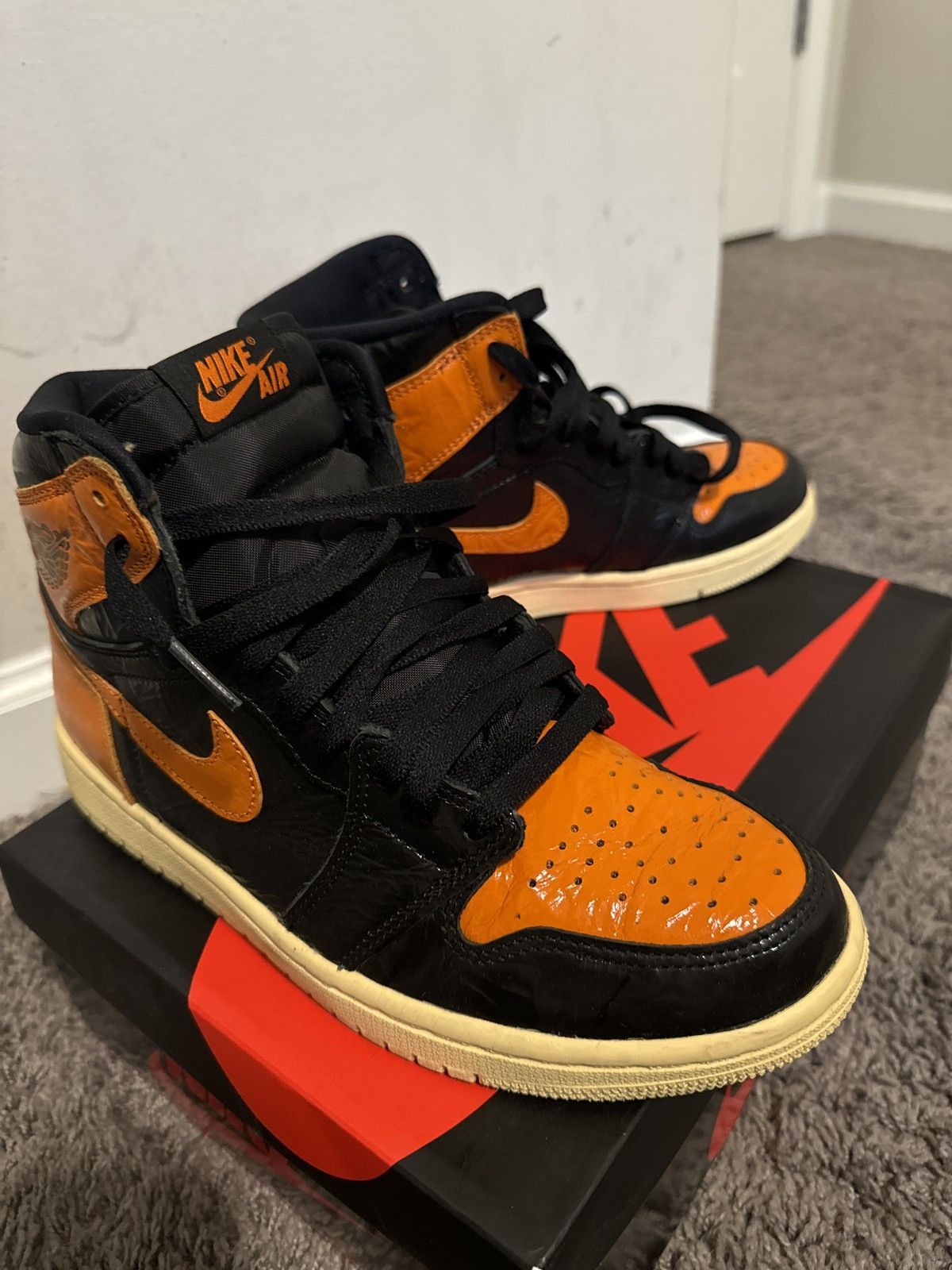 Nike ‘Shattered backboard Air jordan 1 Size US 7.5 / EU 40-41 - 1 Thumbnail