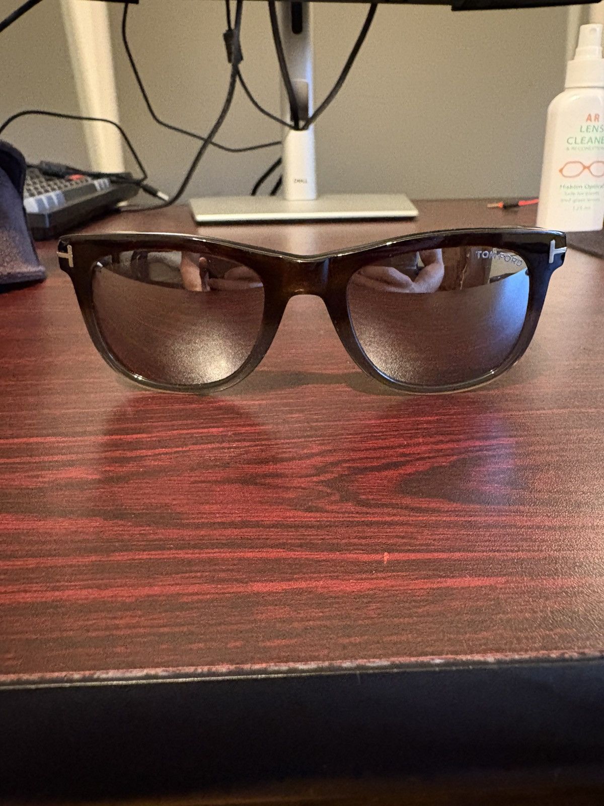 Tom Ford Tom Ford Leo TF336 55C Sunglasses Size ONE SIZE - 13 Thumbnail