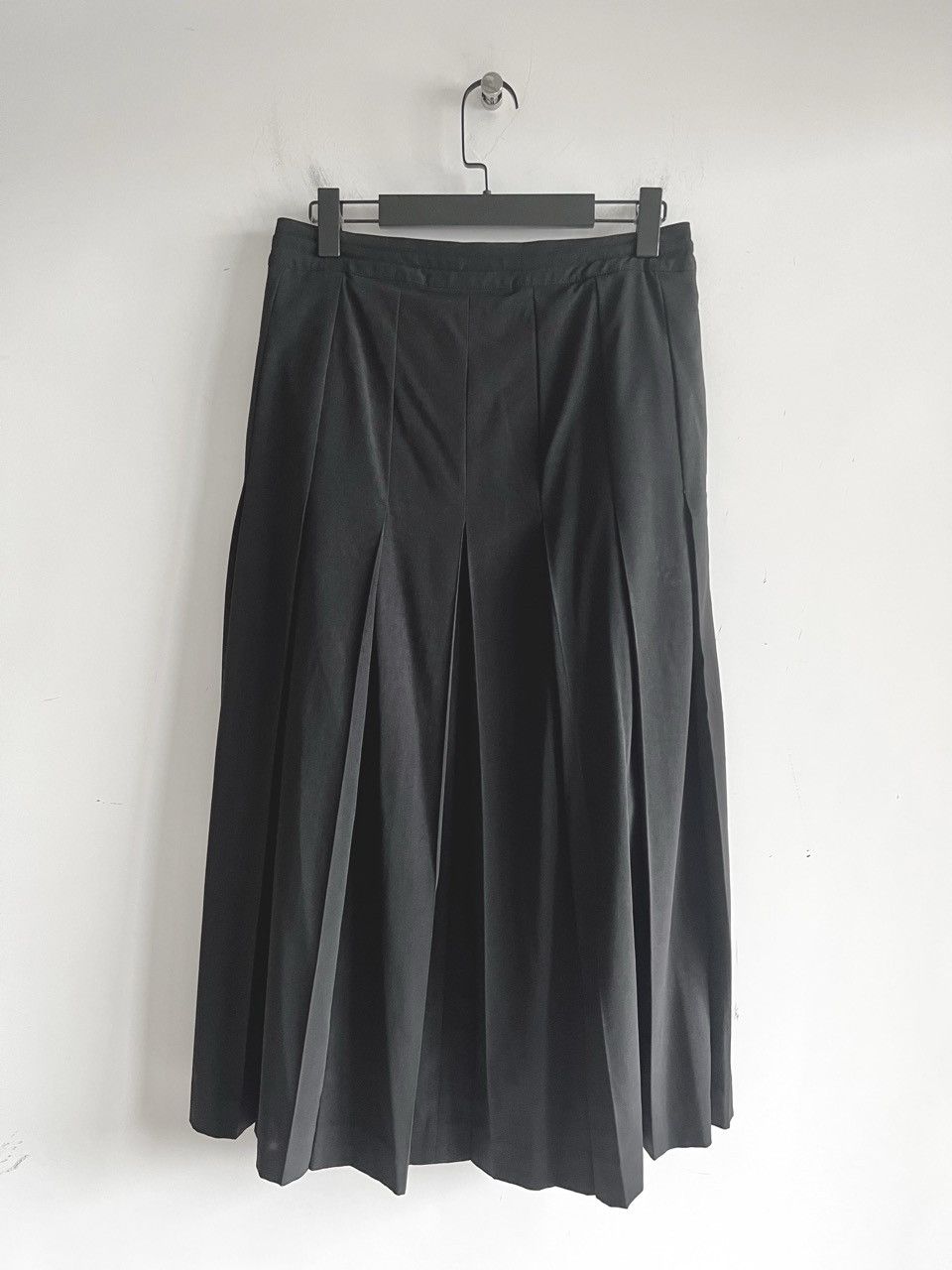Yohji Yamamoto Yohji Yamamoto - Ta/TUXEDO Pleated Button Front Long Skirt Size US 30 / EU 46 - 2 Thumbnail