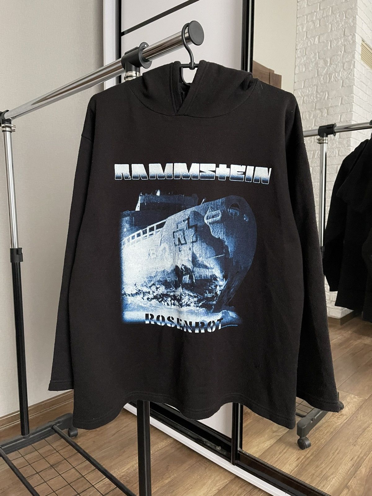 Band Tees 2005 Rammstein Rosenrot Vintage Hoodie Pullover Rock Band Size US M / EU 48-50 / 2 - 3 Thumbnail
