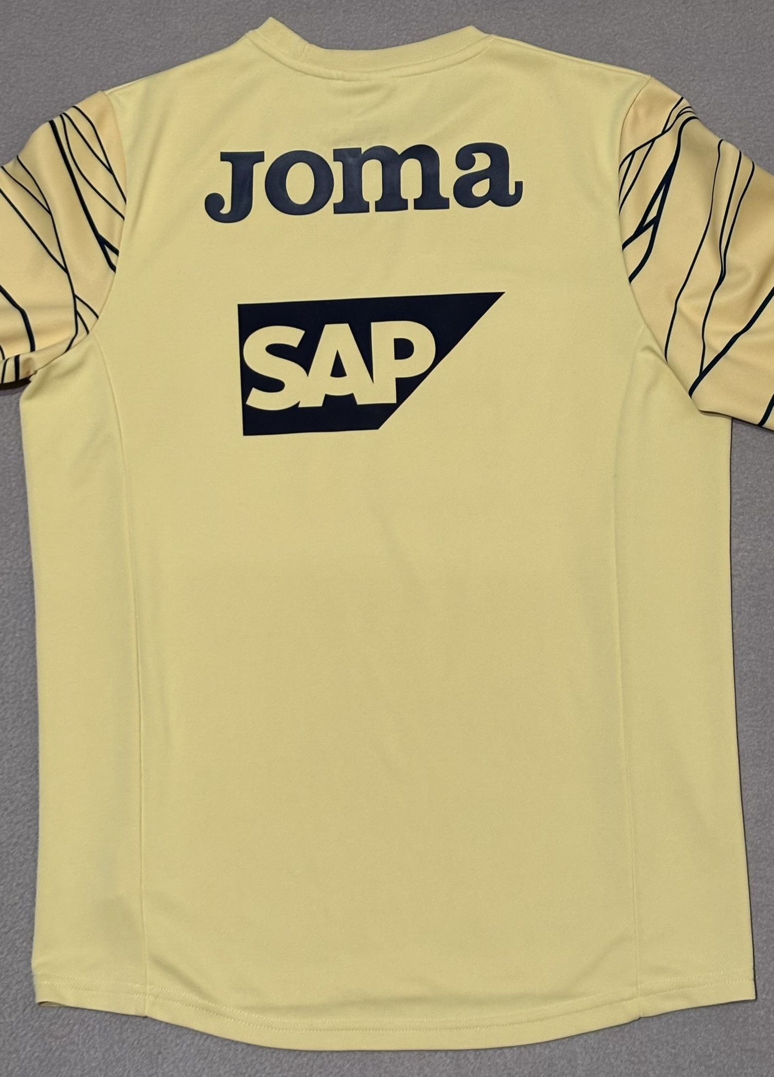 Joma TSG Hoffenheim 2022/2023 Joma #41 Training Jersey Size M Size US M / EU 48-50 / 2 - 13 Thumbnail