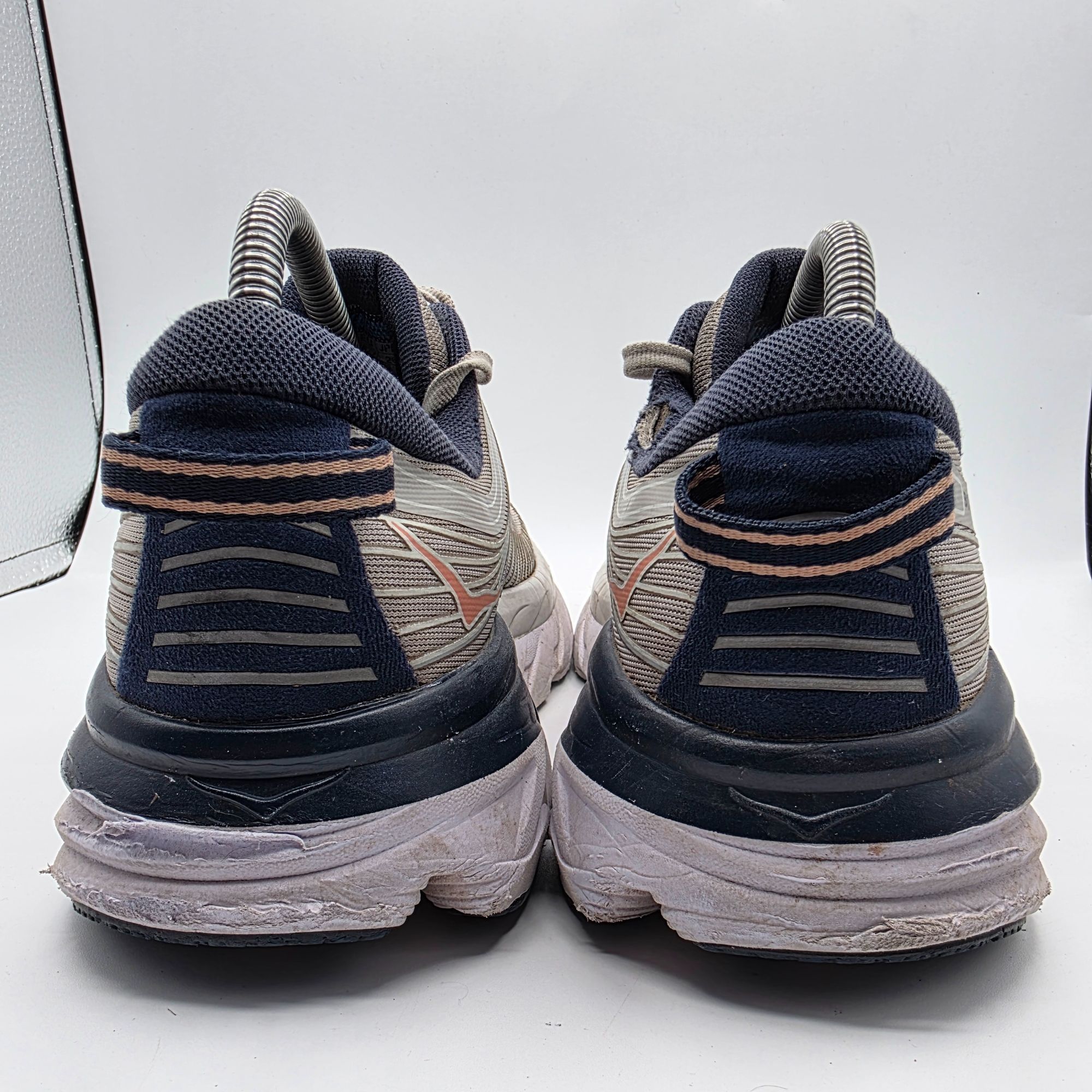Hoka Hoka One One Bondi 7 Womens Size 9 Lunar Rock Athletic Shoes Size US 9 / IT 39 - 5 Thumbnail