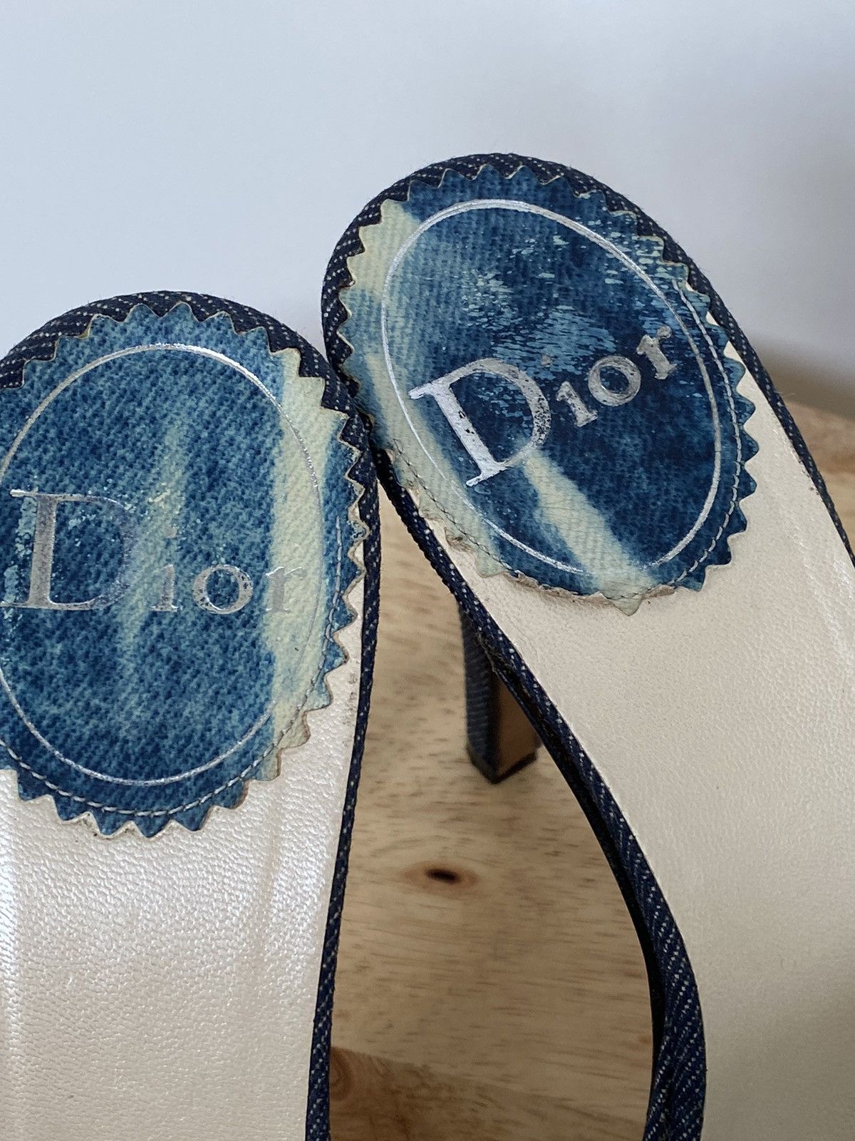 Dior RARE ❗️🚨Dior John Galliano Vintage Denim Mules in Blue Size US 7 / IT 37 - 6 Thumbnail