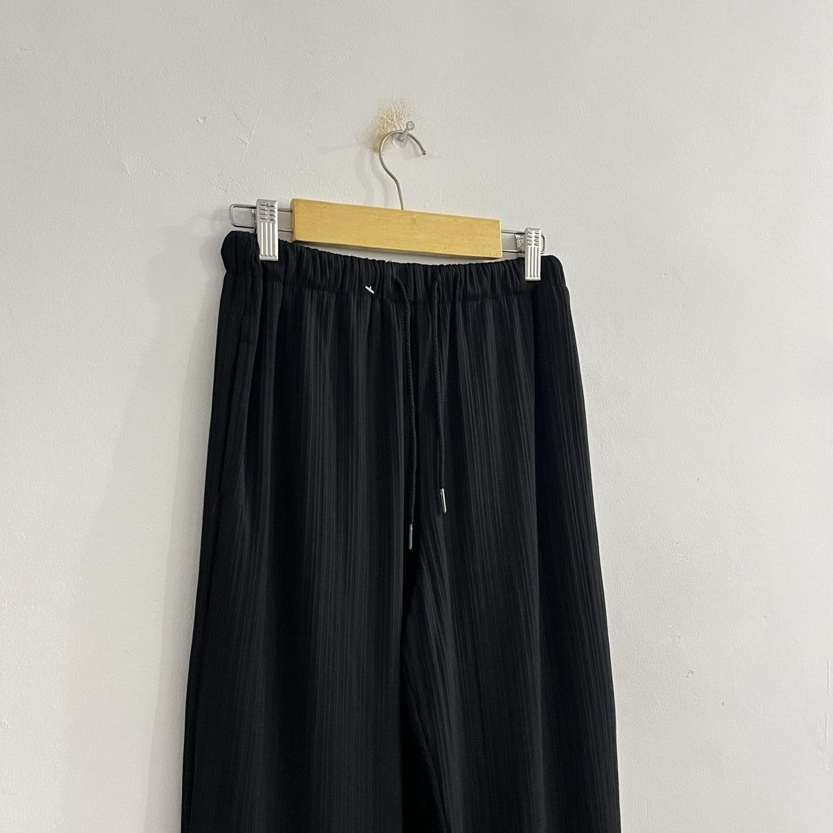Japanese Brand Gu Pleated Black Pant Size US 30 / EU 46 - 3 Thumbnail