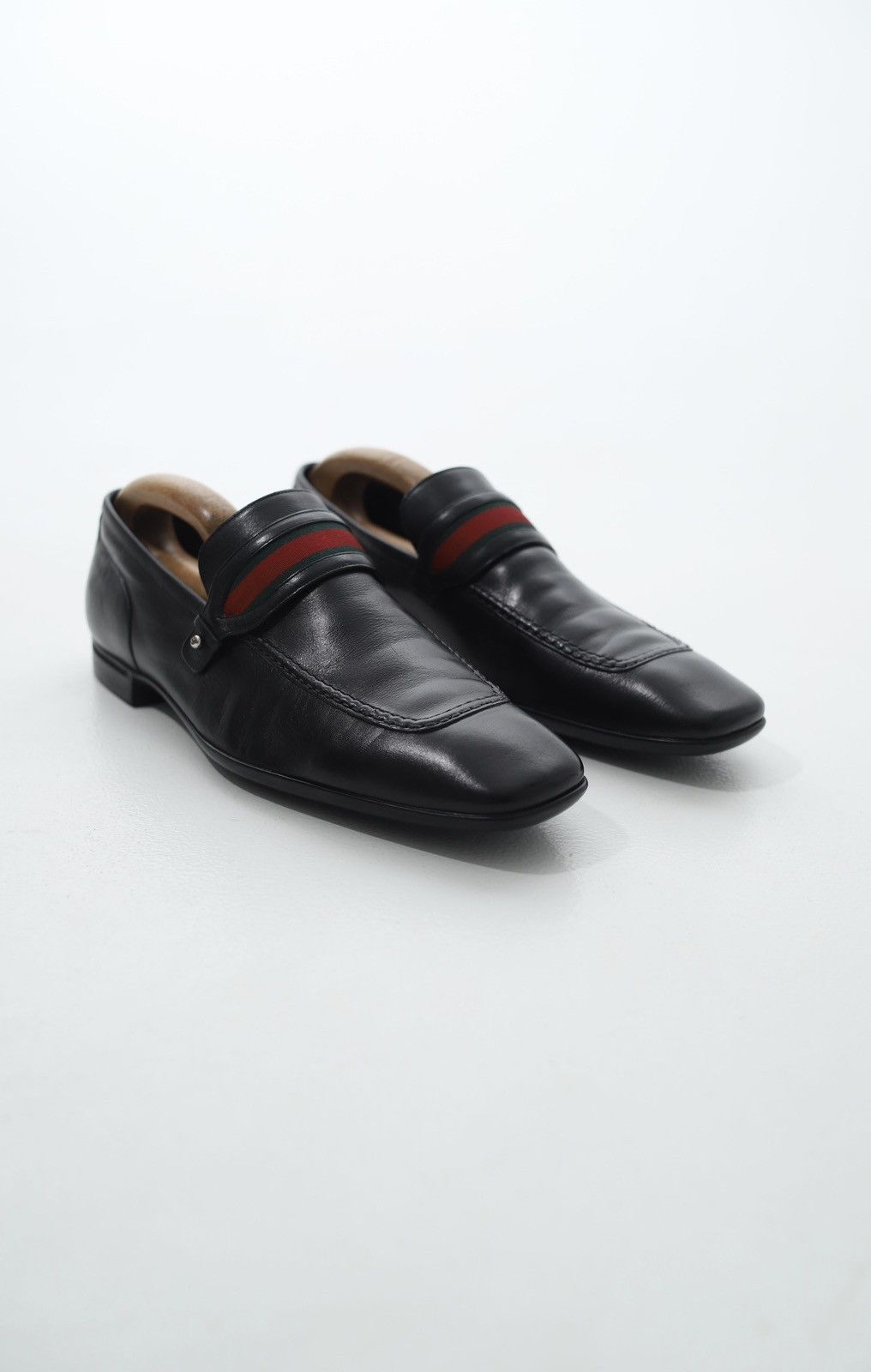 Gucci GUCCI Loafers Leather Slip Ons Shoes Web Stripe Black Men’s Size US 9 / EU 42 - 1 Thumbnail