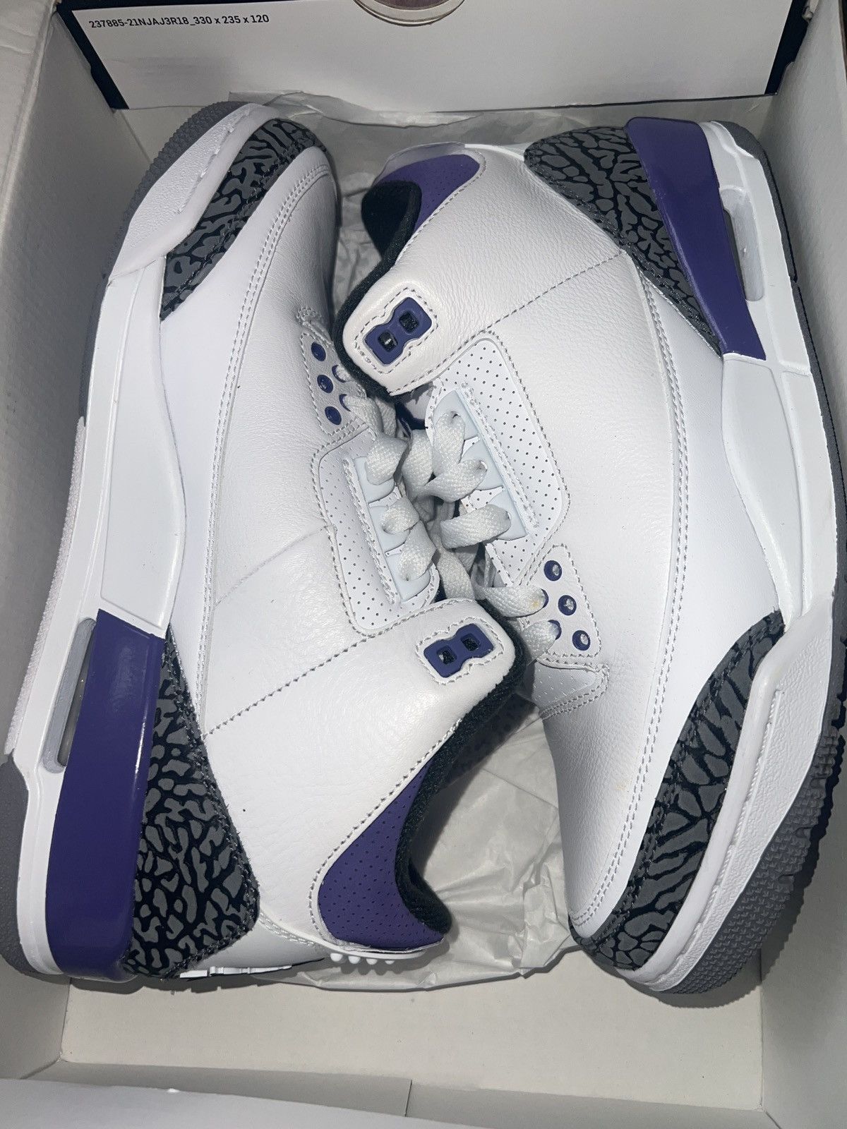 Jordan Brand Retro Nike Jordan 3 dark iris Size US 8 / EU 41 - 1 Thumbnail