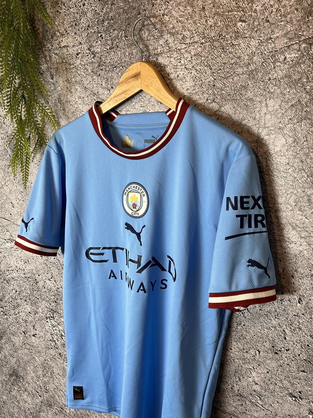 Puma Puma Manchester City 22/23 home treble winner jersey Size US M / EU 48-50 / 2 - 2 Thumbnail