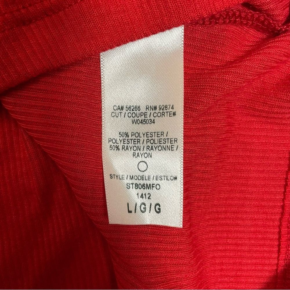 Splendid NWT New Splendid Red V-Neck 3/4 Sleeve Top Size L Size L / US 10 / IT 46 - 7 Thumbnail