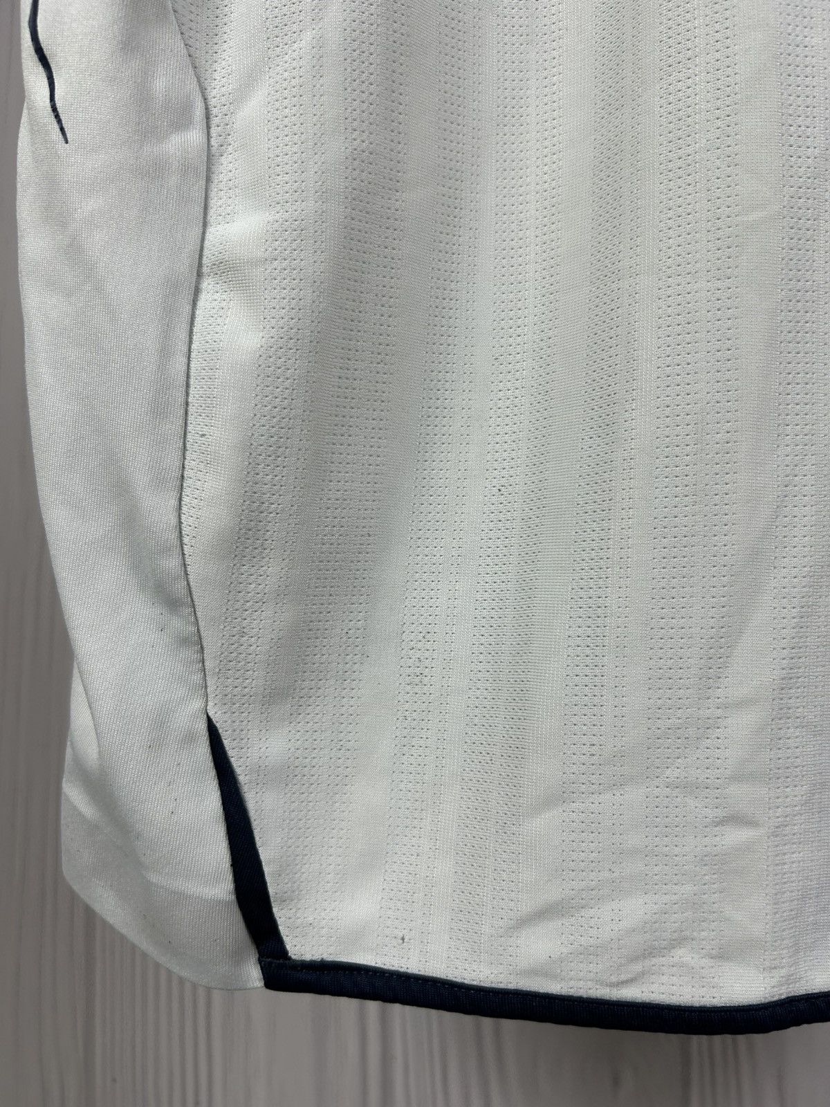 Umbro 4 Gerrard England National Team 2007/09 Home Jersey Umbro Size US S / EU 44-46 / 1 - 18 Thumbnail