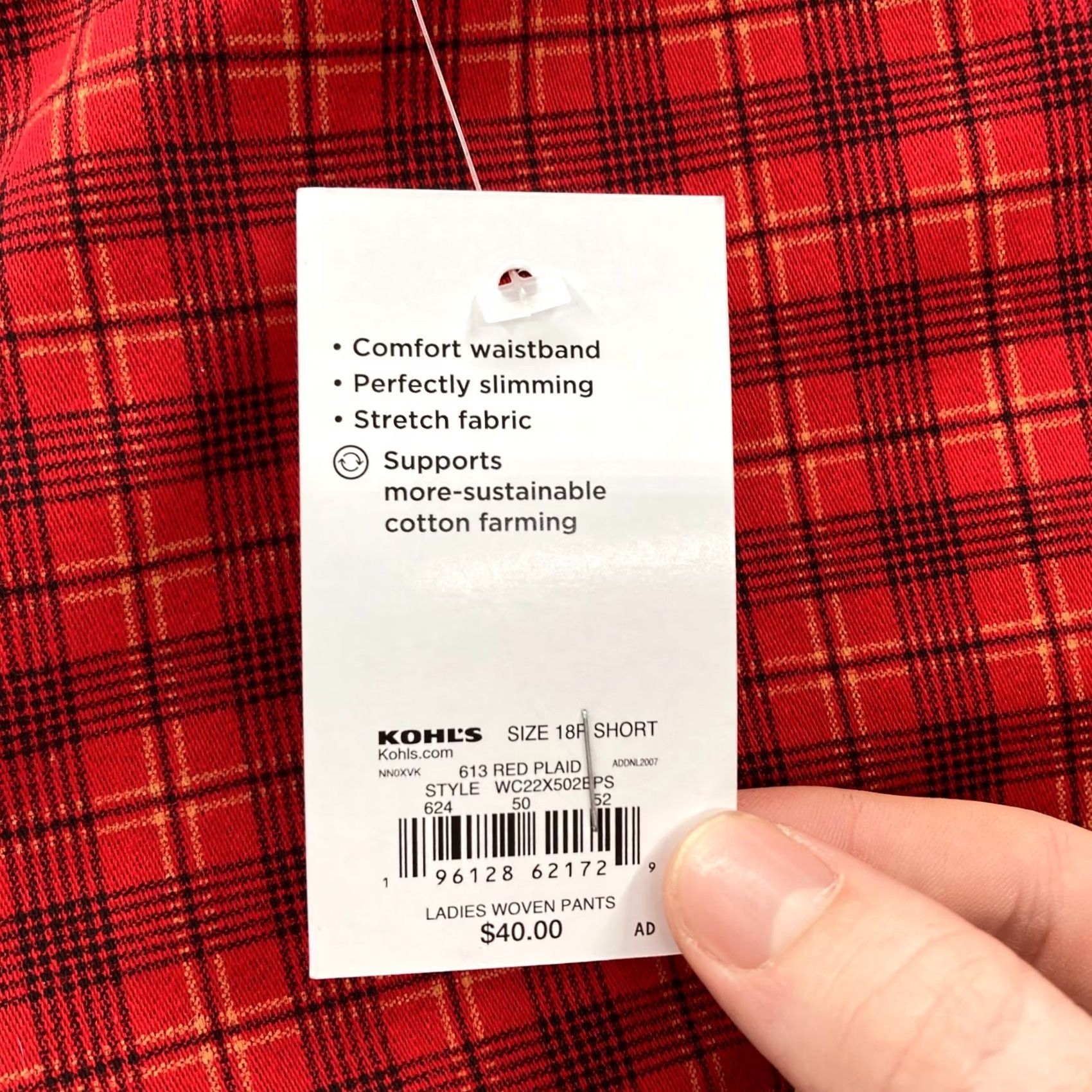 Croft & Barrow Croft & Barrow The Effortless Stretch Pant Women's 18P Red Plaid Stretch Pull On Pants Slim Straight Capris? Size 26" / US 2 / IT 38 - 4 Thumbnail