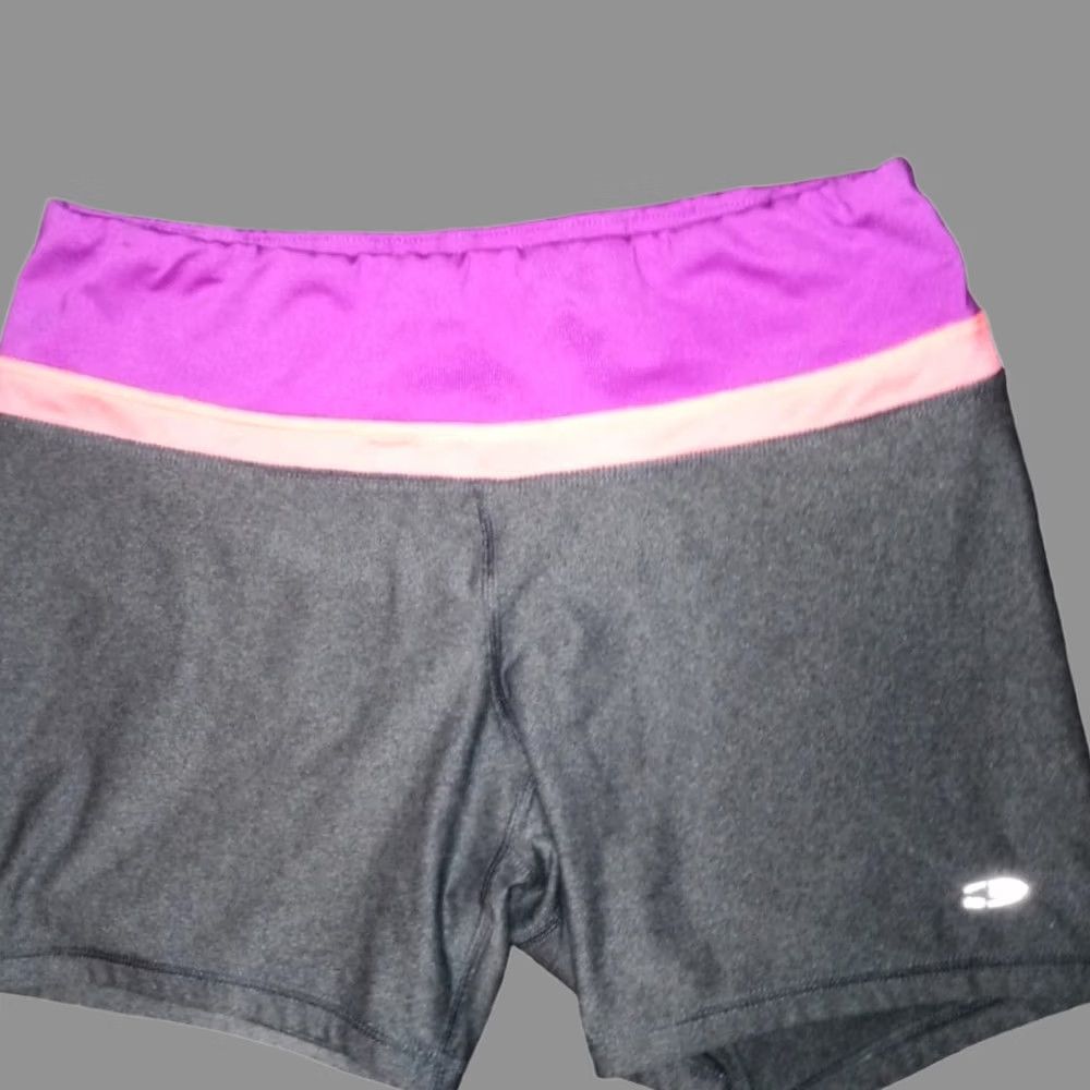 Champion C9 by Champion Womens Running Shorts XL Pink Gray C9 Running Shorts Women Activewear Size M Regular Compression Gray Size 32" / US 10 / IT 46 - 1 Thumbnail