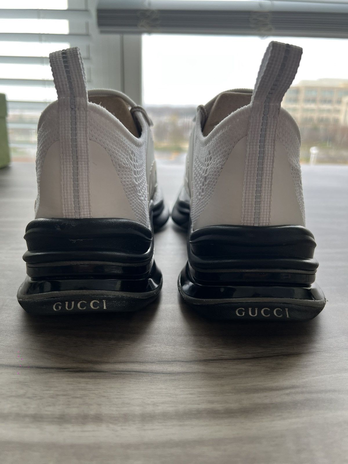 Gucci GUCCI Runner Sneaker WORN ONCE Size 8.5 Men’s/ 10 Women’s Size US 10 / IT 40 - 7 Thumbnail