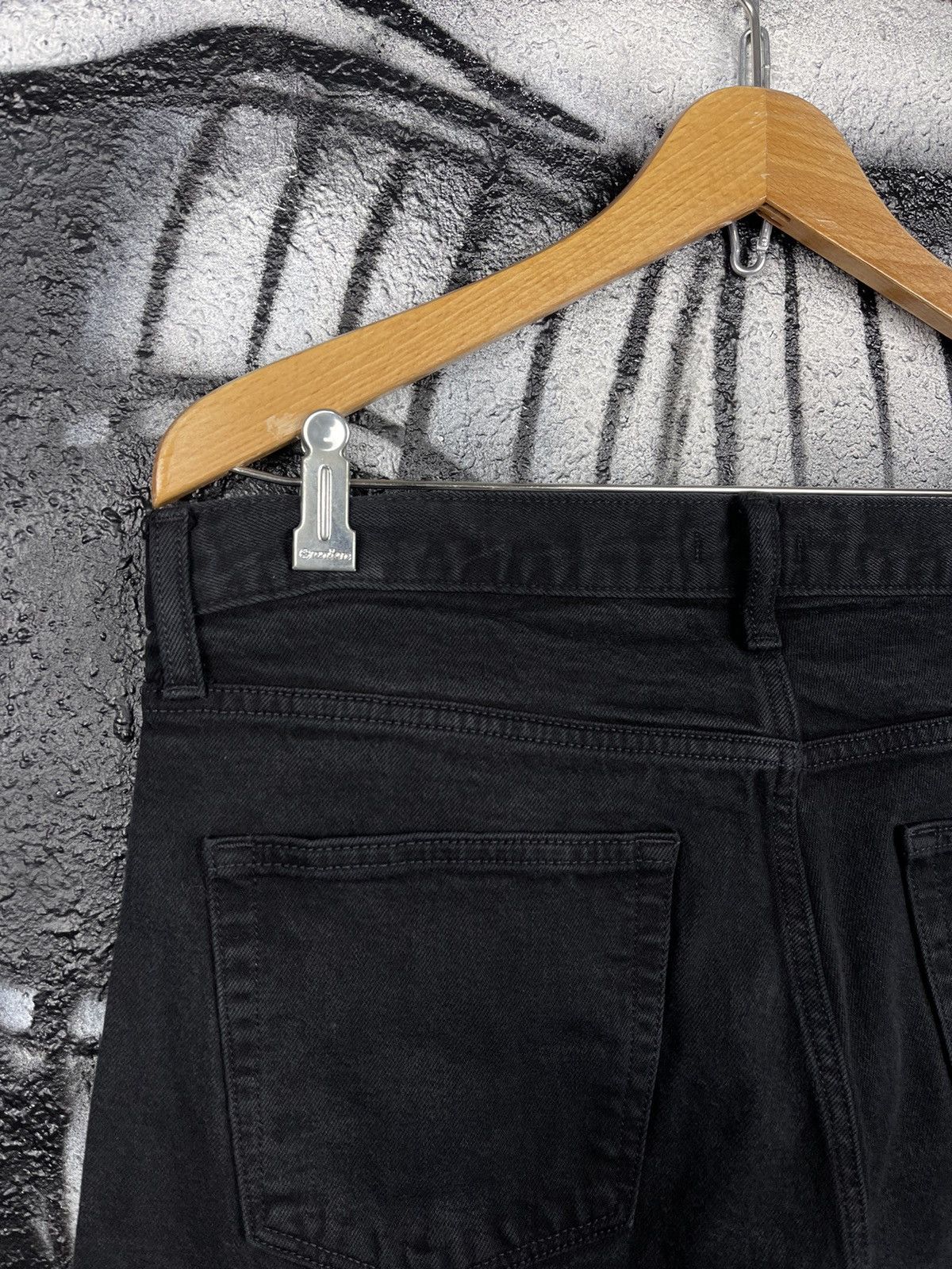 Uniqlo Uniqlo Black Denim Selvedge Jeans Men’s Size W33 L32 Size US 33 - 5 Thumbnail