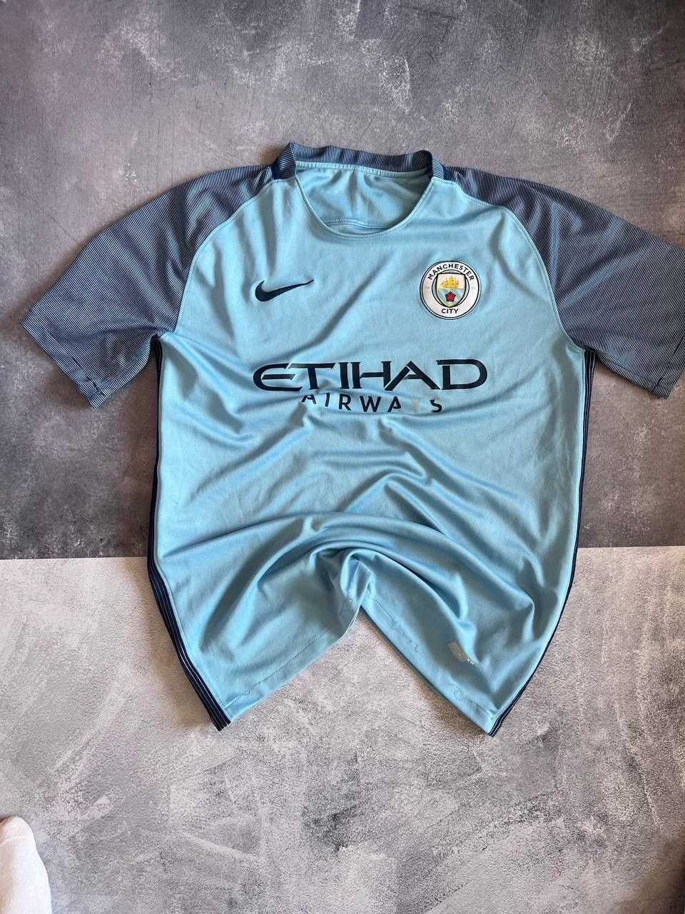 Nike Nike Manchester city Size US M / EU 48-50 / 2 - 1 Thumbnail