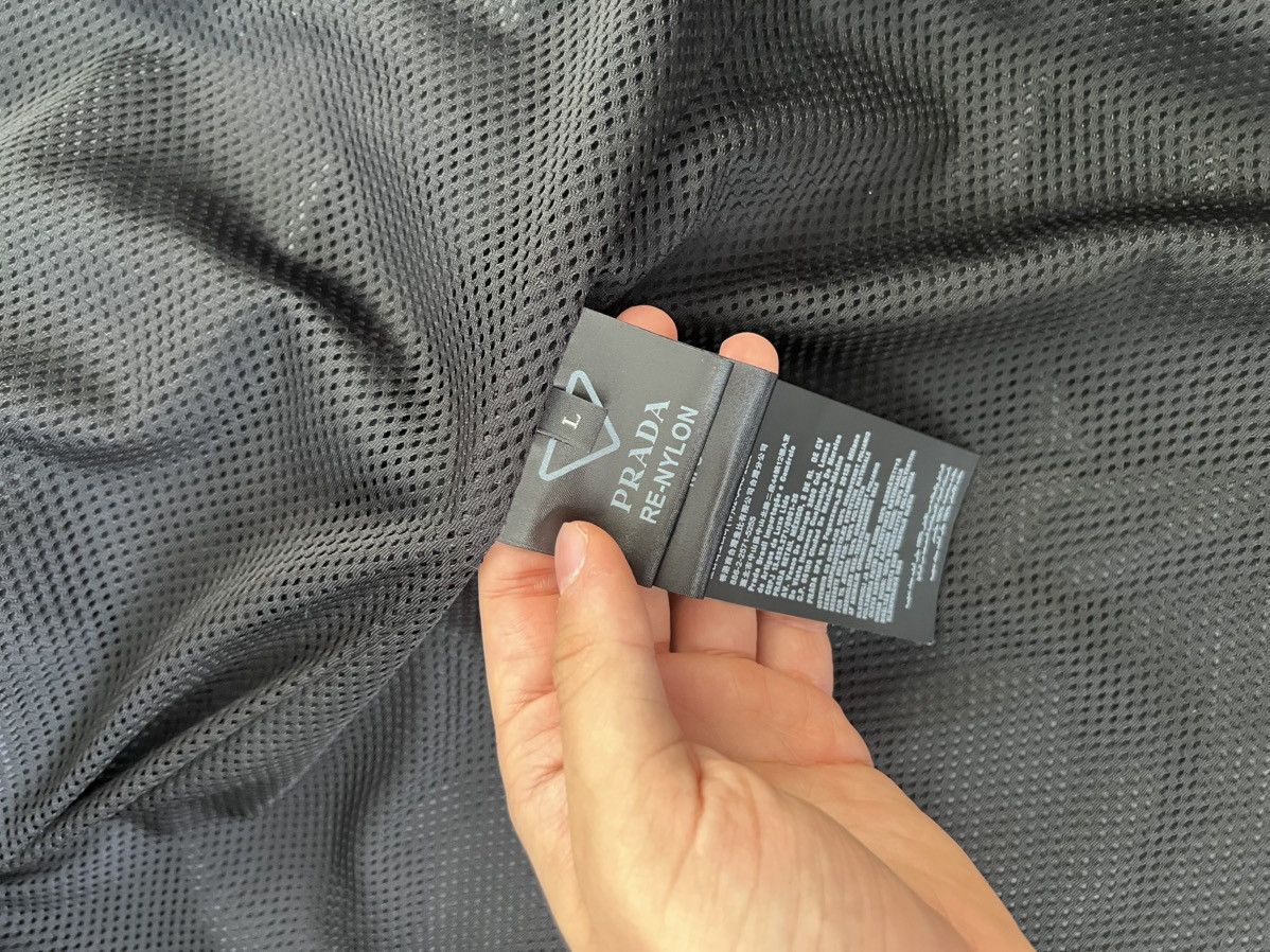 Prada Prada re-nylon parka Size US L / EU 52-54 / 3 - 7 Thumbnail