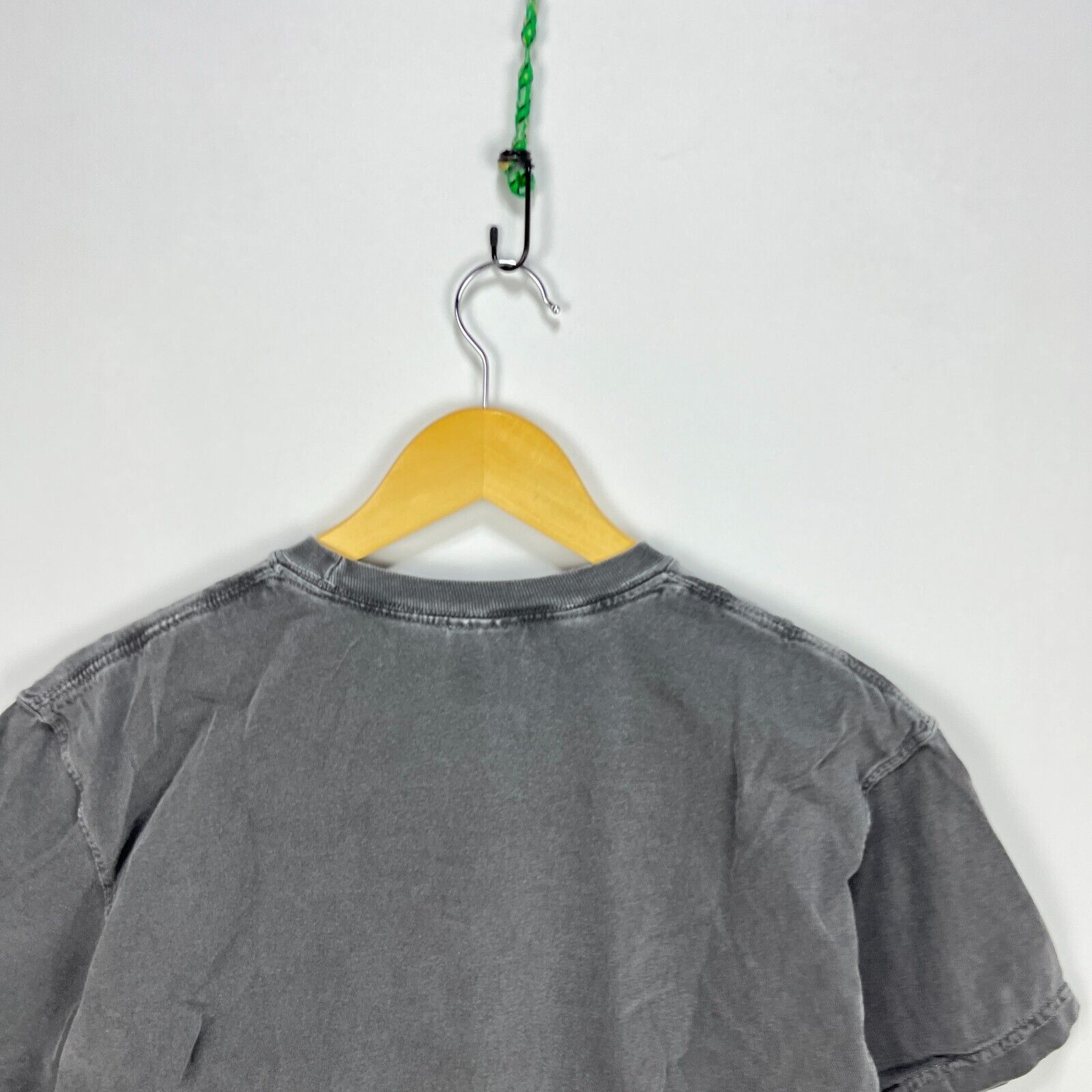 Vintage Vintage 90s Sun Faded Blank Gray T Shirt Medium Size US M / EU 48-50 / 2 - 10 Thumbnail