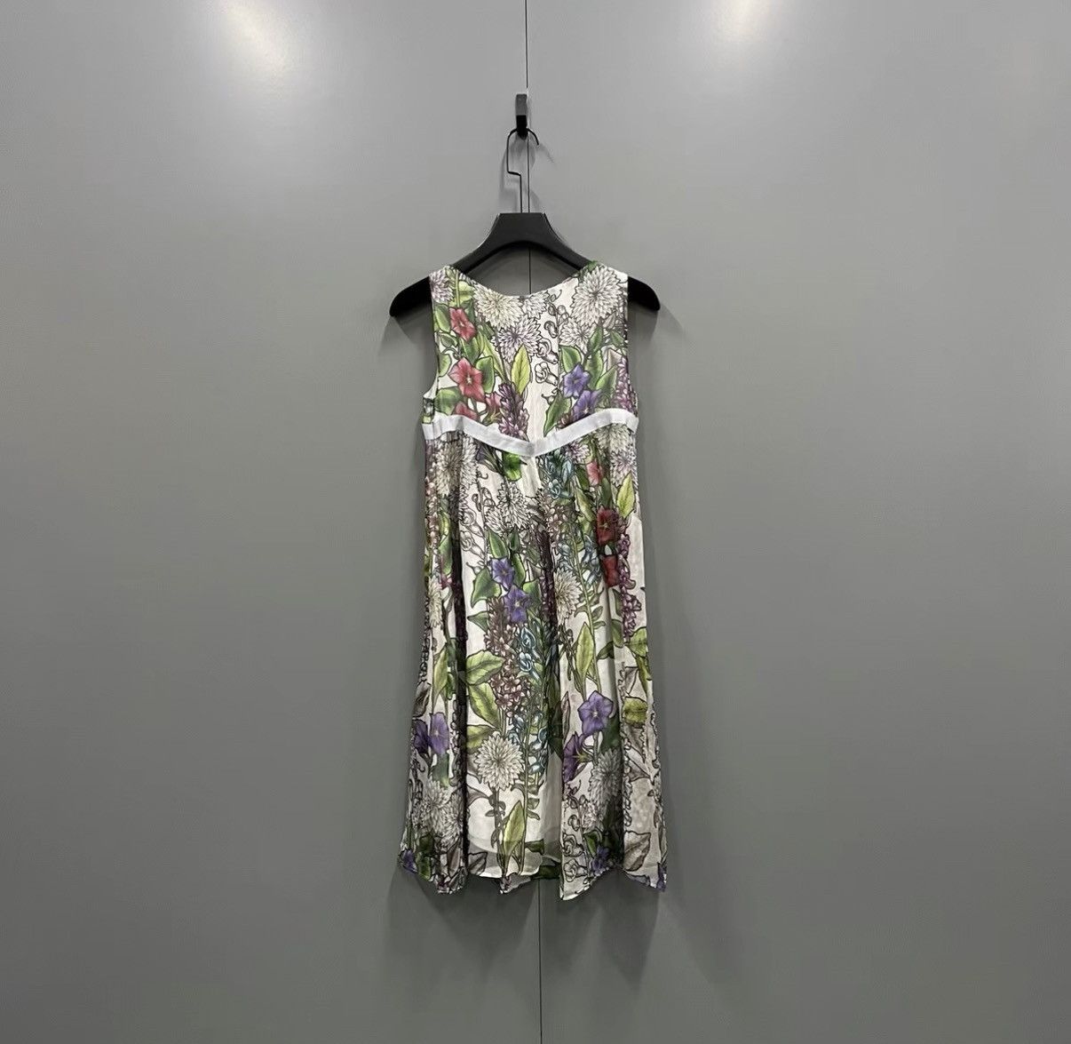 Max Mara MaxMara Floral All-over Print Sleeveless Dress J41 Size M / US 6-8 / IT 42-44 - 2 Thumbnail