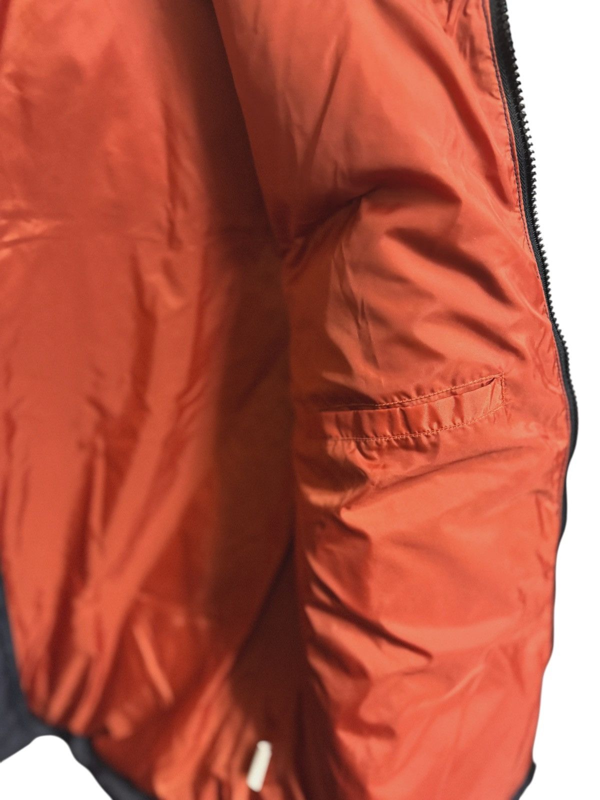 J.Crew J.CREW Fall 04 Navy/Orange Down Feather Puffer Full-Zip Vest Size US L / EU 52-54 / 3 - 3 Thumbnail