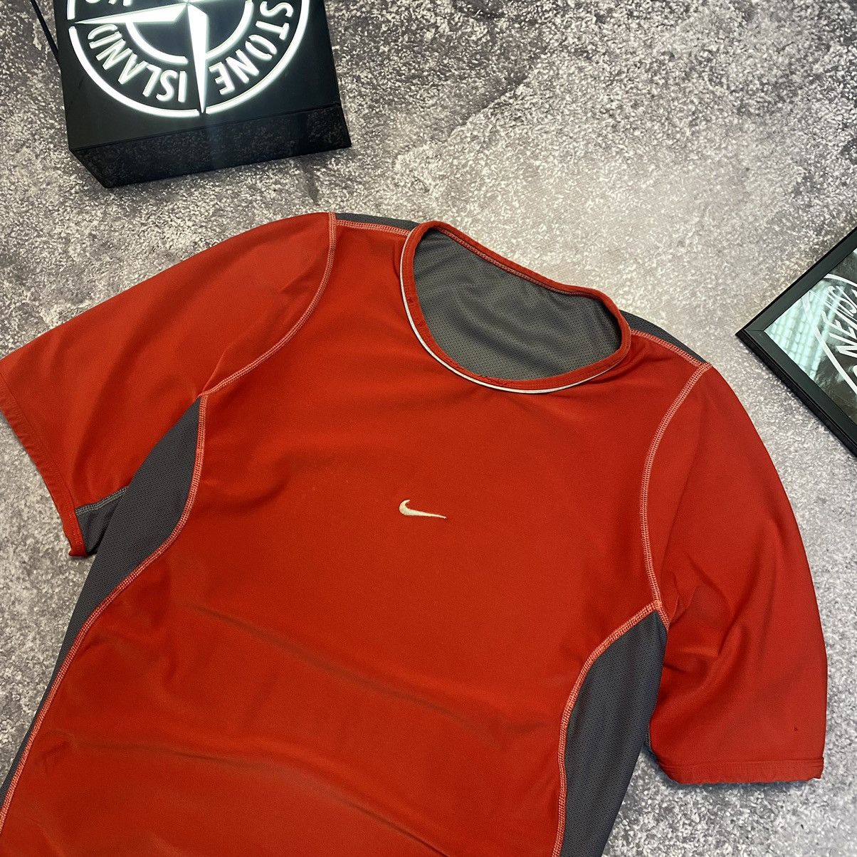 Vintage Vintage Nike Dri Fit Termo Shirt Sportwear Size US S / EU 44-46 / 1 - 2 Thumbnail