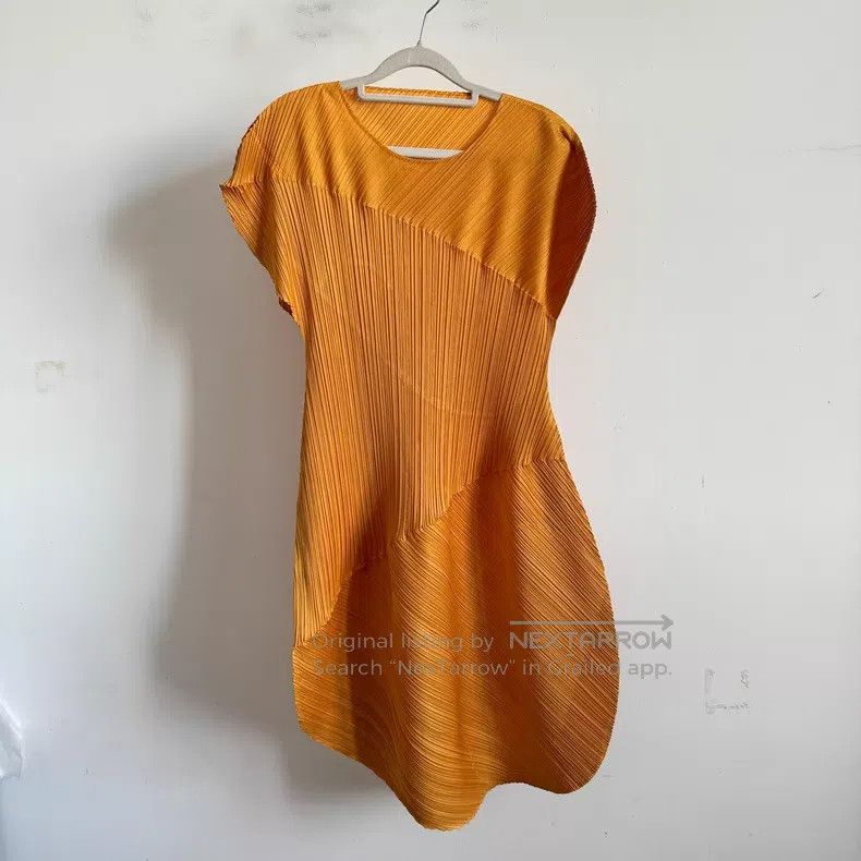 Issey Miyake Issey Miyake Orange Dress Size L / US 10 / IT 46 - 1 Thumbnail