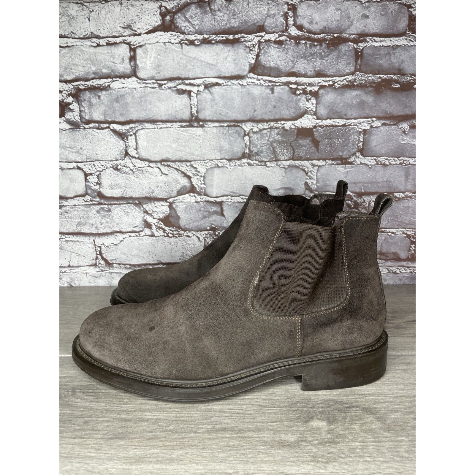 Barneys New York Barneys New York Brown Suede Leather Chelsea Desert Boots Sh Size US 10.5 / EU 43-44 - 20 Thumbnail