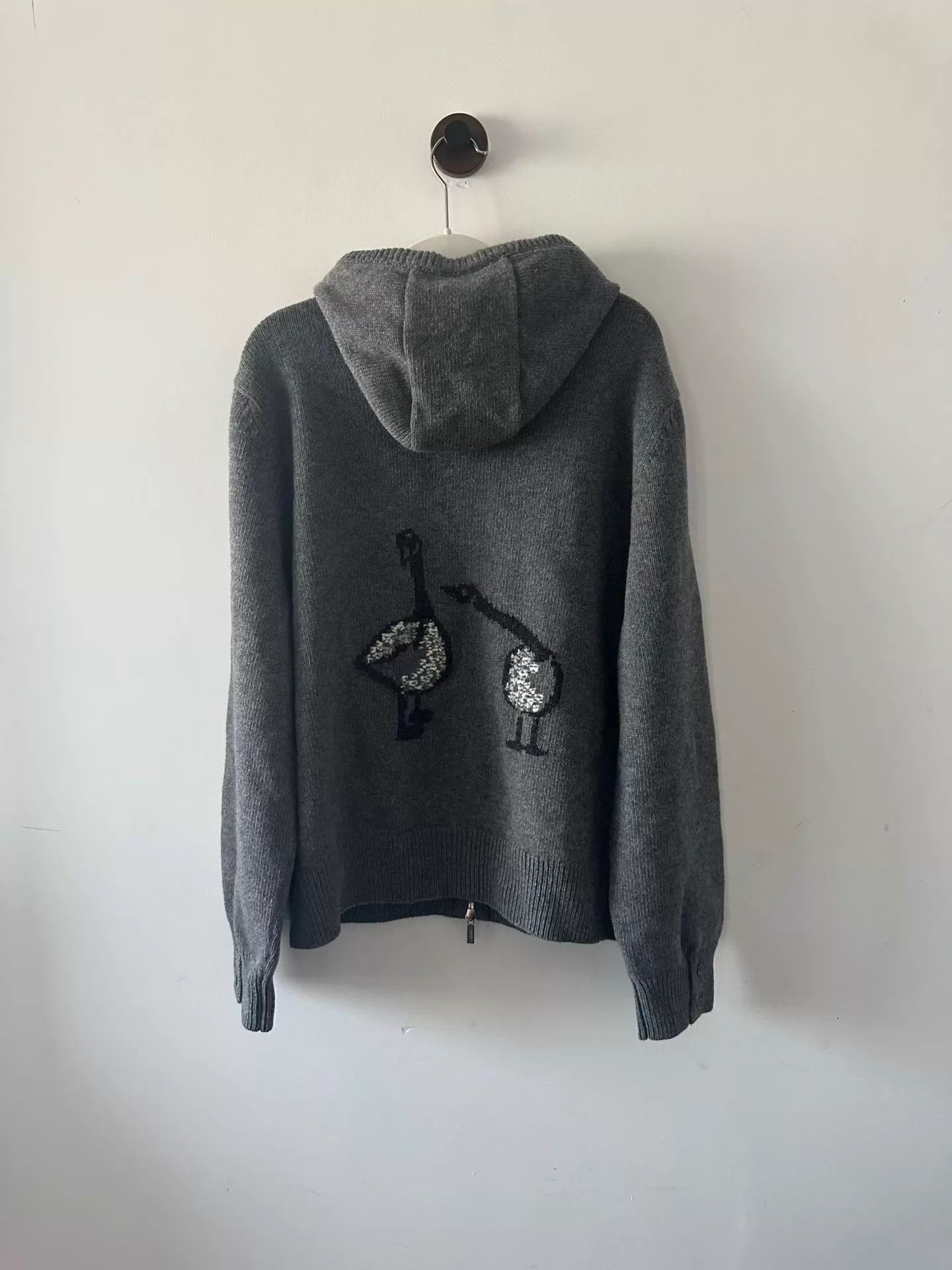 Thom Browne Thom Browne Embroidered Wool Zip-Up Hoodie 5 Size US XXL / EU 58 / 5 - 2 Thumbnail