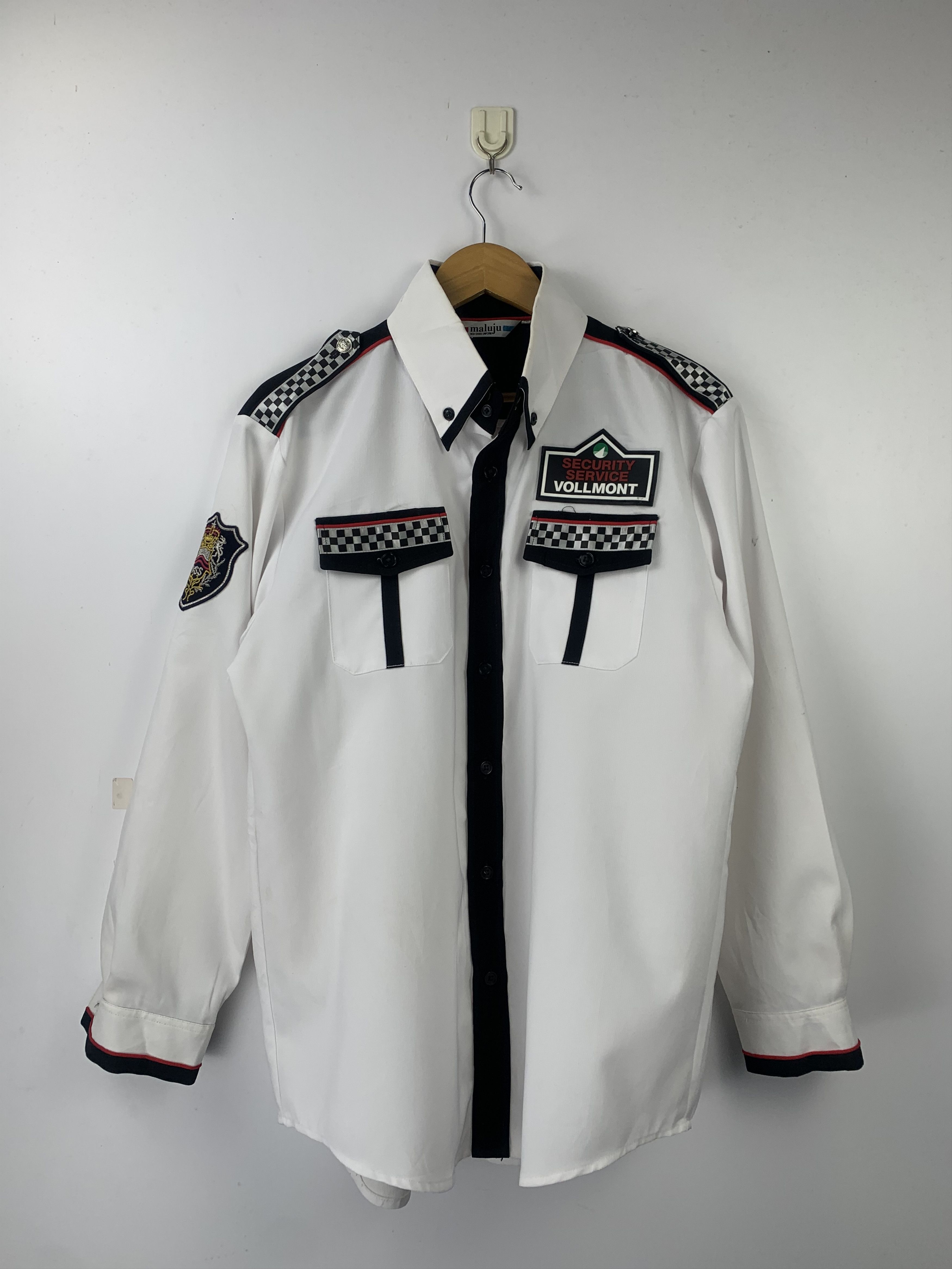 Japanese Brand Vintage Vollmont Japanese Brand Security Jacket J1542 Size US M / EU 48-50 / 2 - 1 Thumbnail