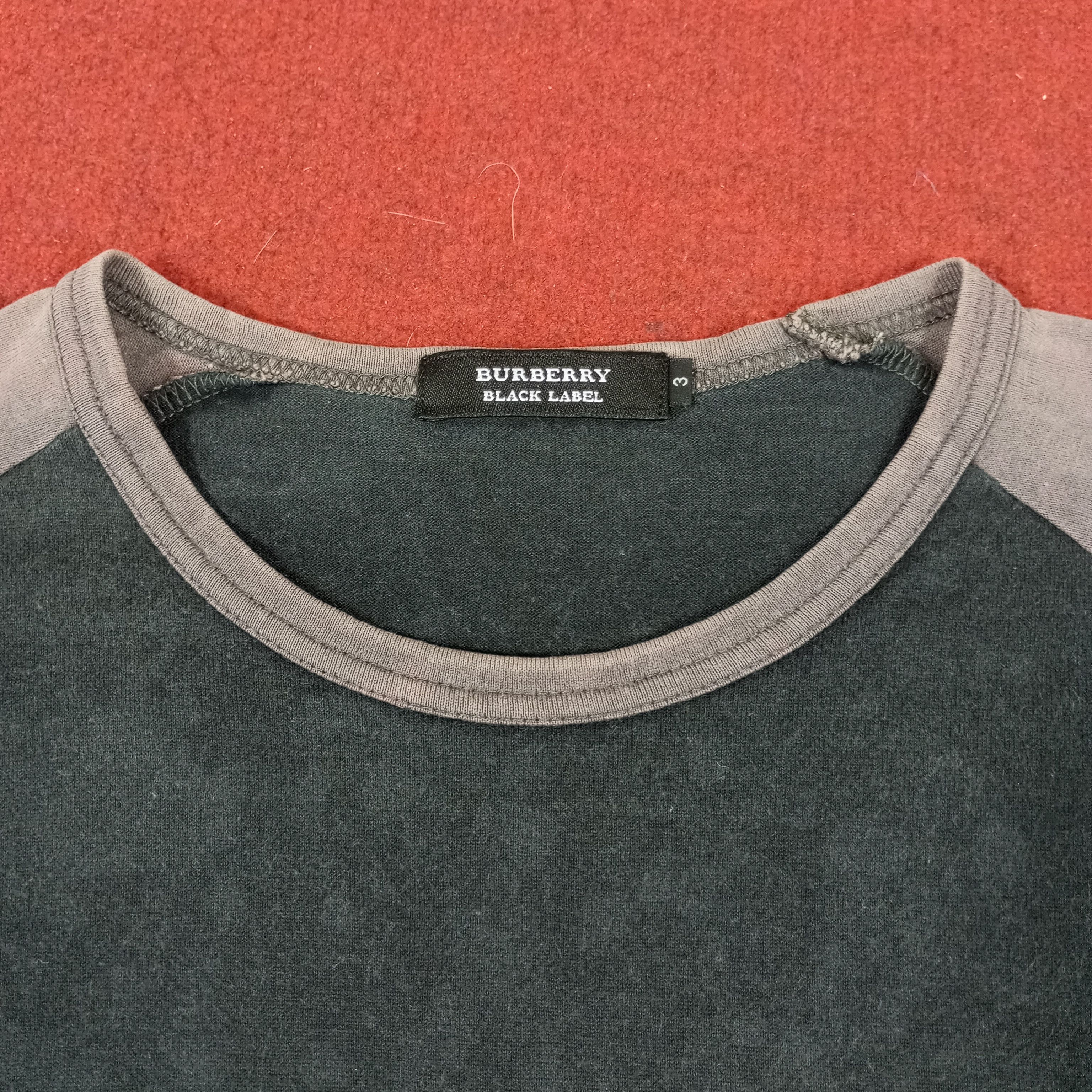 Burberry × Vintage Burberry Black Label Surfing Design Style Tshirt Size US M / EU 48-50 / 2 - 7 Thumbnail